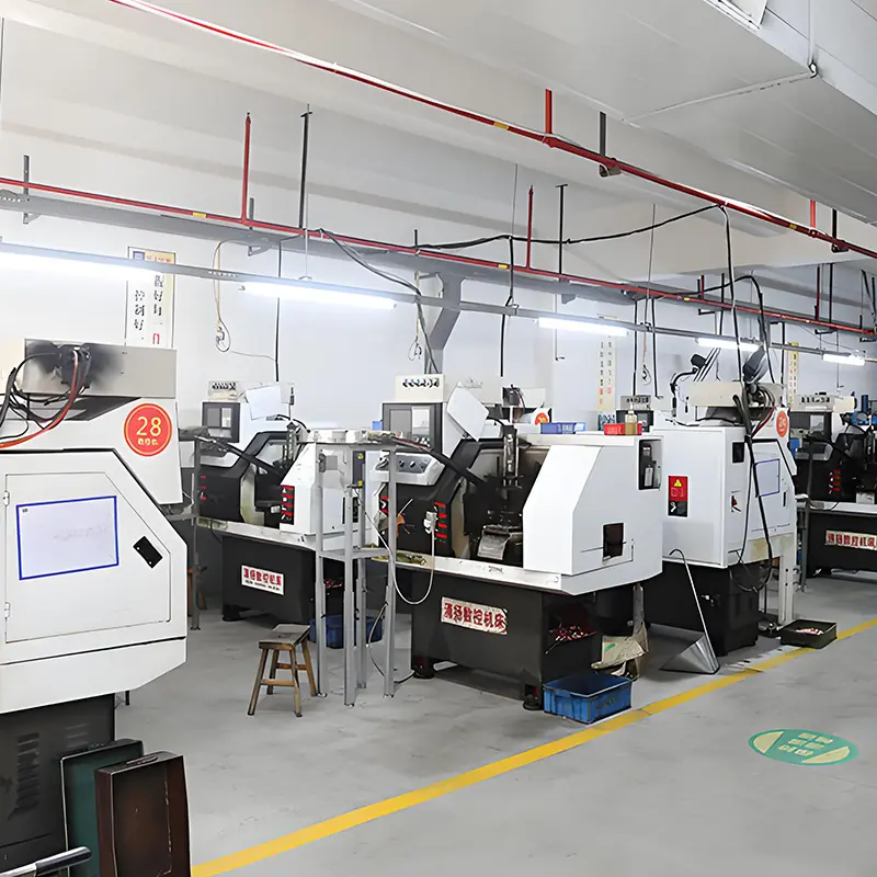 Hualeao commutator production workshop