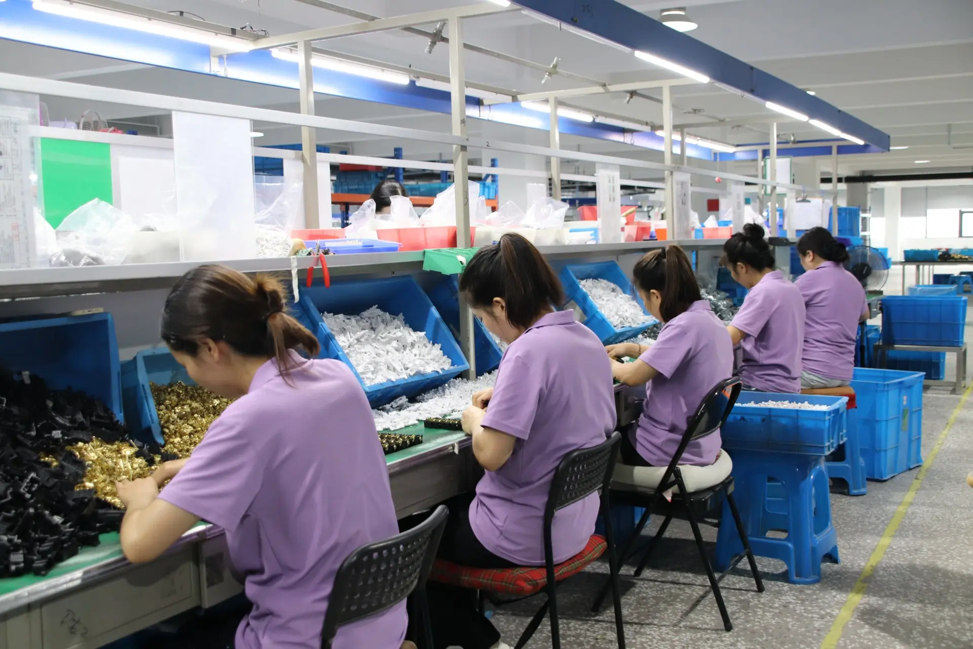 Wenzhou Huaya Electric factory production base — 20,000 sqm modern facility