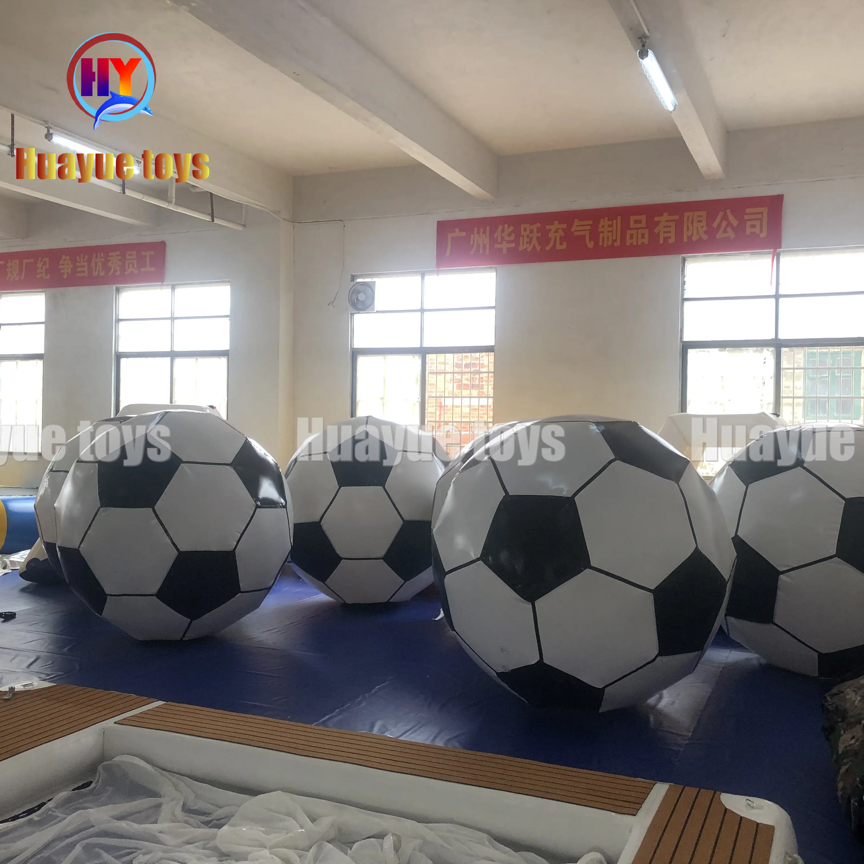 Wholesale 2-Meter Inflatable Giant Soccer Ball Manufacturer, Supplier