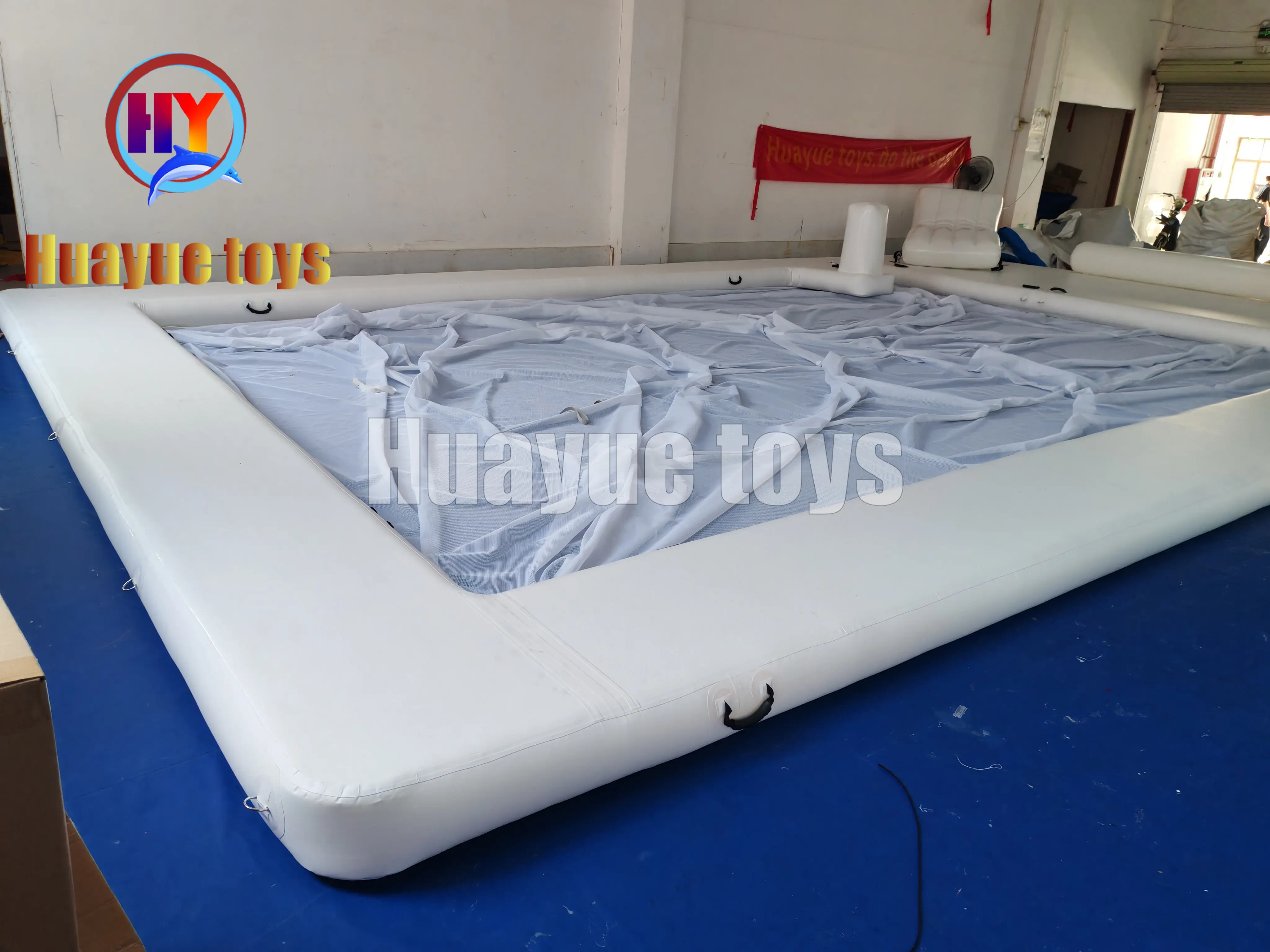High-Quality White Inflatable Floating Pool with Two Seats Manufacturer, Supplier