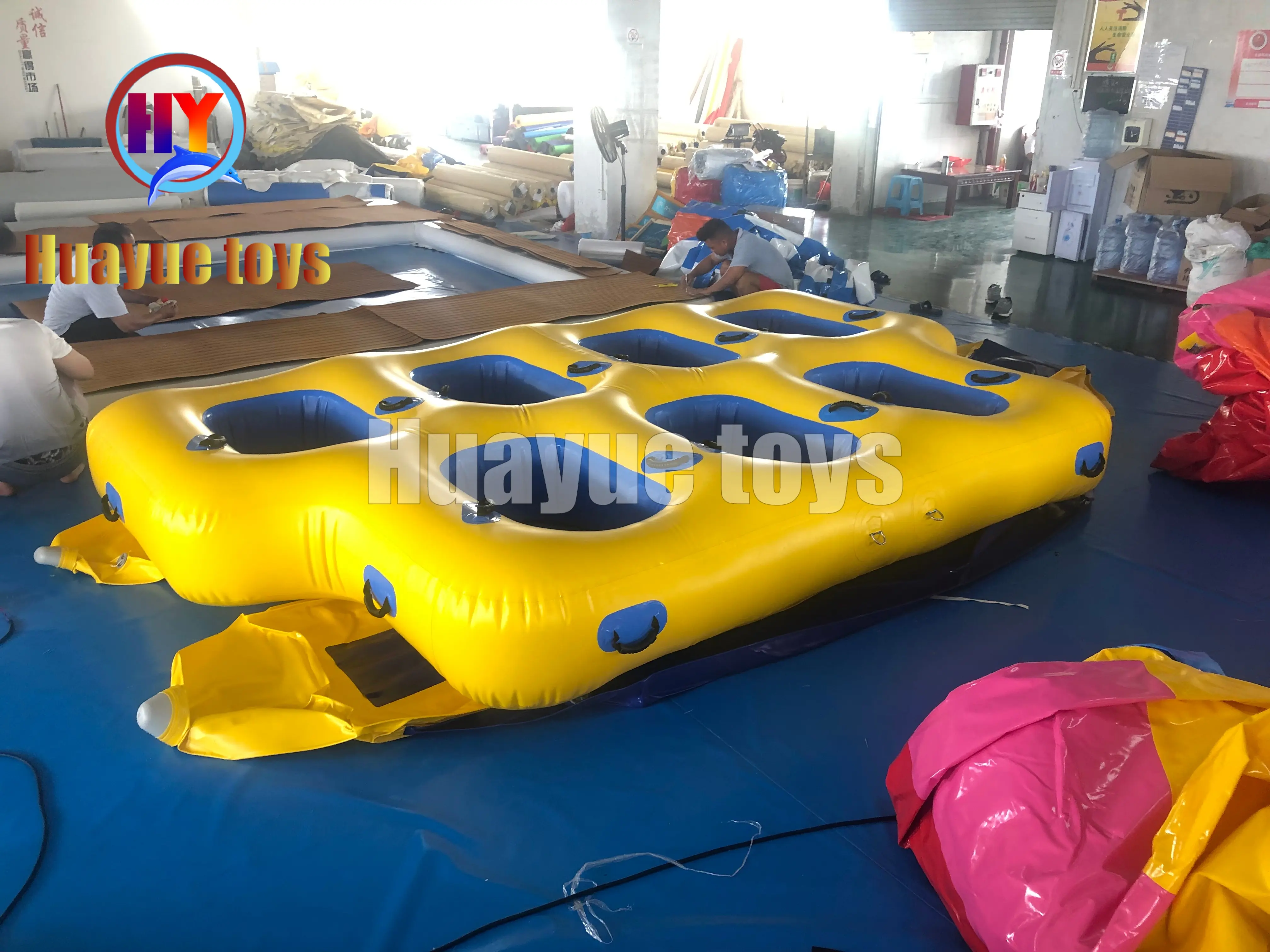 Wholesale Yellow and Blue 7-Seater Inflatable Towable Boat Manufacturer, Factories