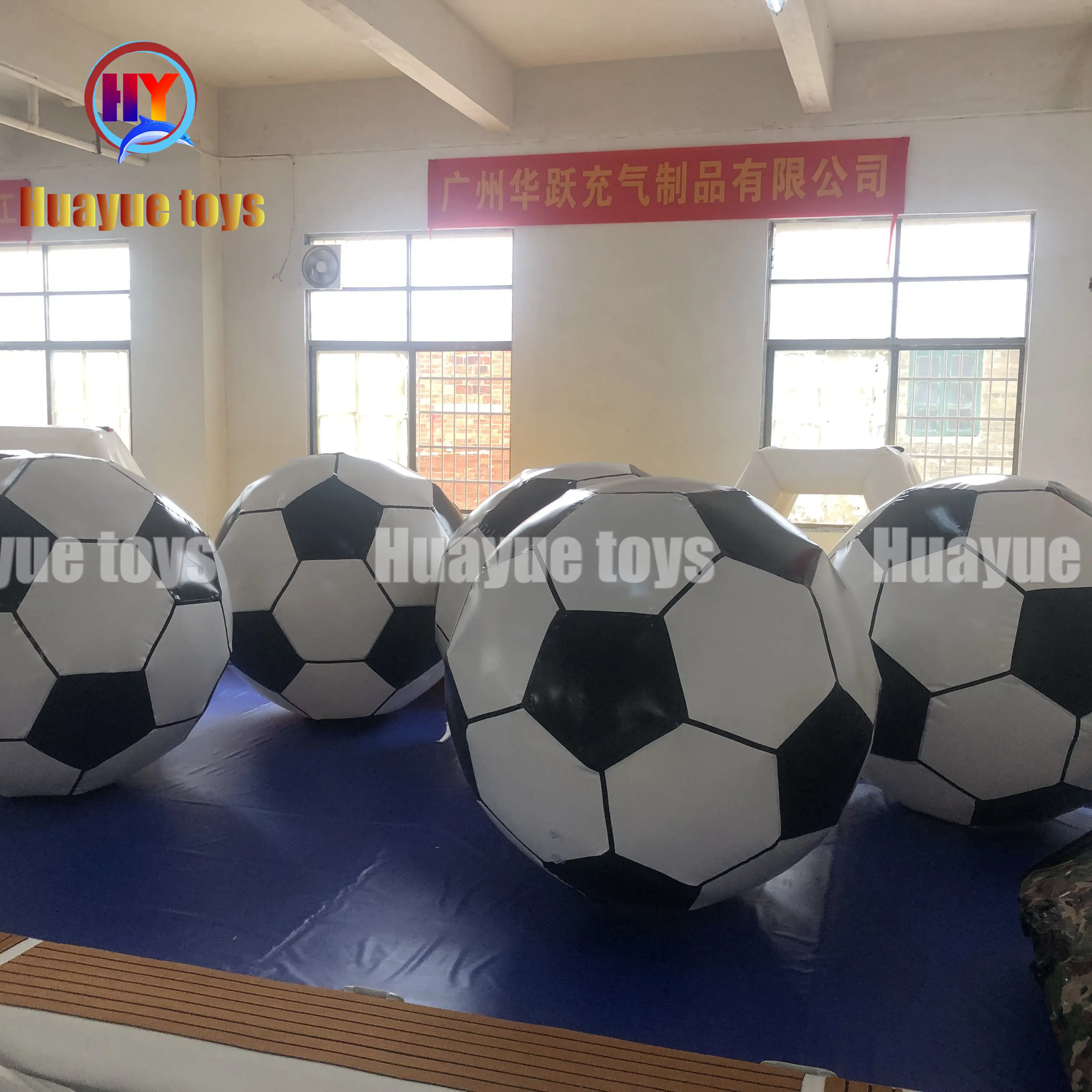 Wholesale 2-Meter Inflatable Giant Soccer Ball Manufacturer, Supplier