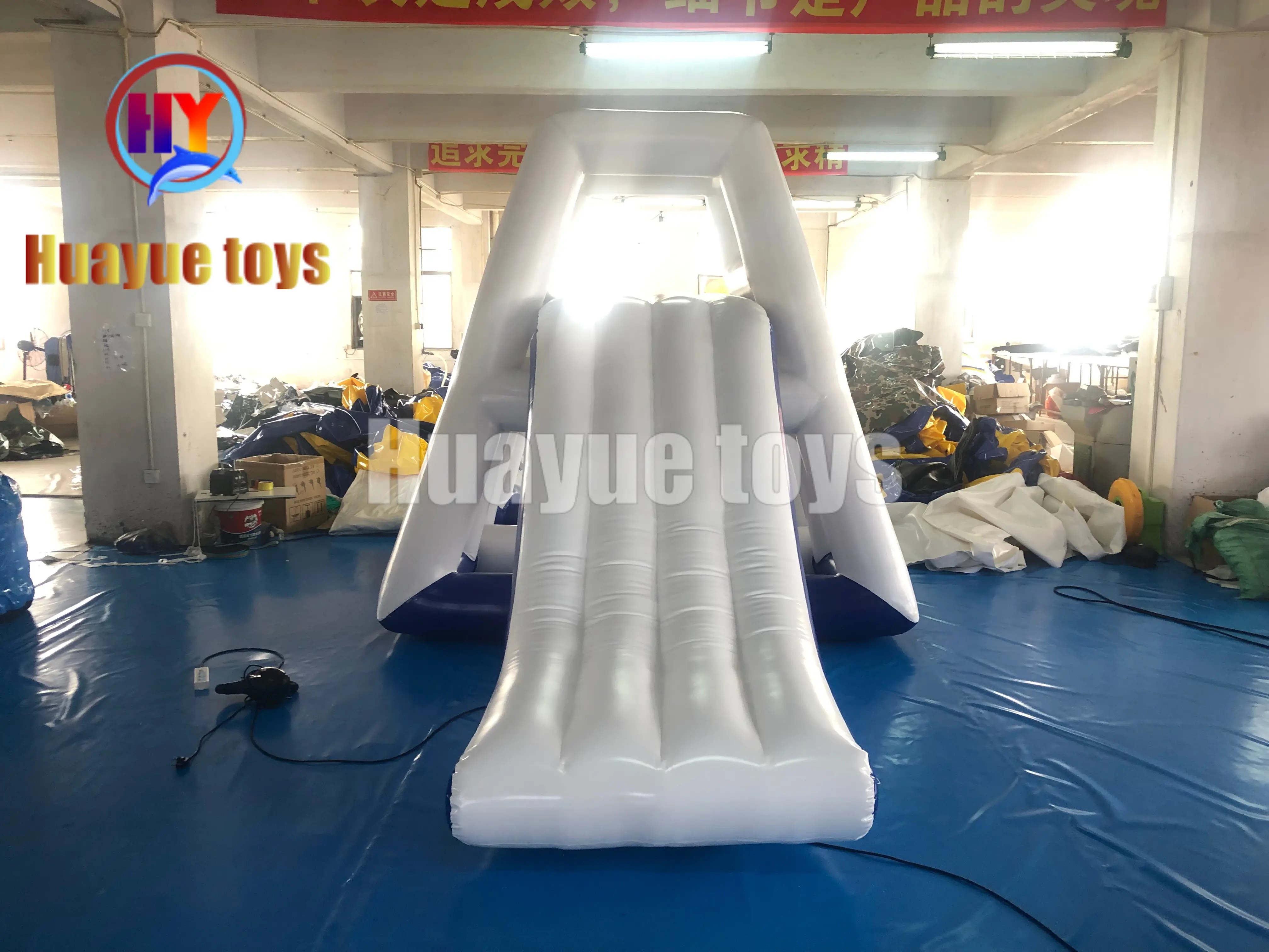 Wholesale Inflatable Pyramid Water Slide Manufacturer, Supplier