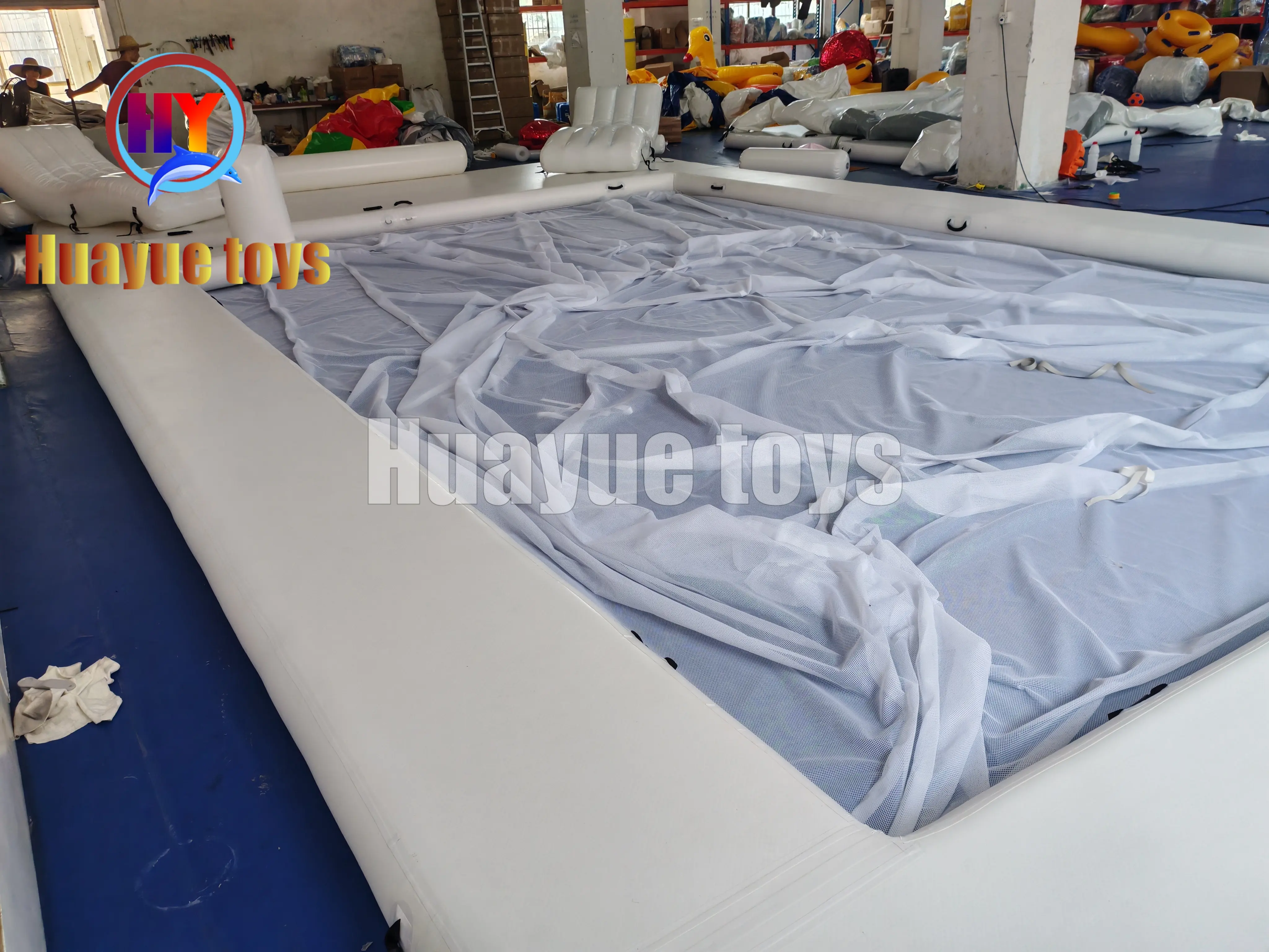 High-Quality White Inflatable Floating Pool with Two Seats Manufacturer, Supplier