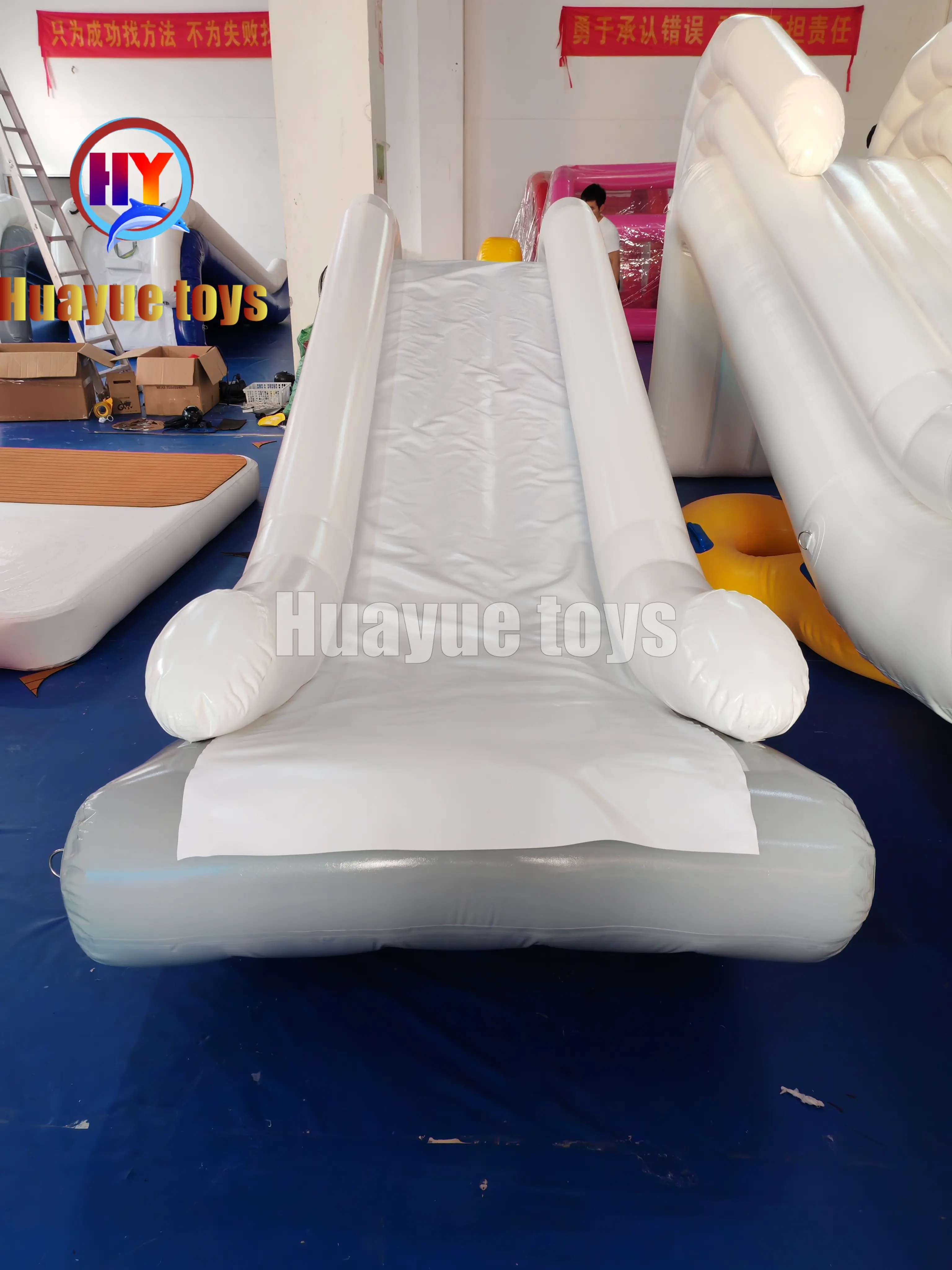 Wholesale China Suppliers Factory: Hook-On Inflatable Yacht Slide for Small and Medium Yachts - Rapid Deployment & Safe Design Manufacturers, Supplier
