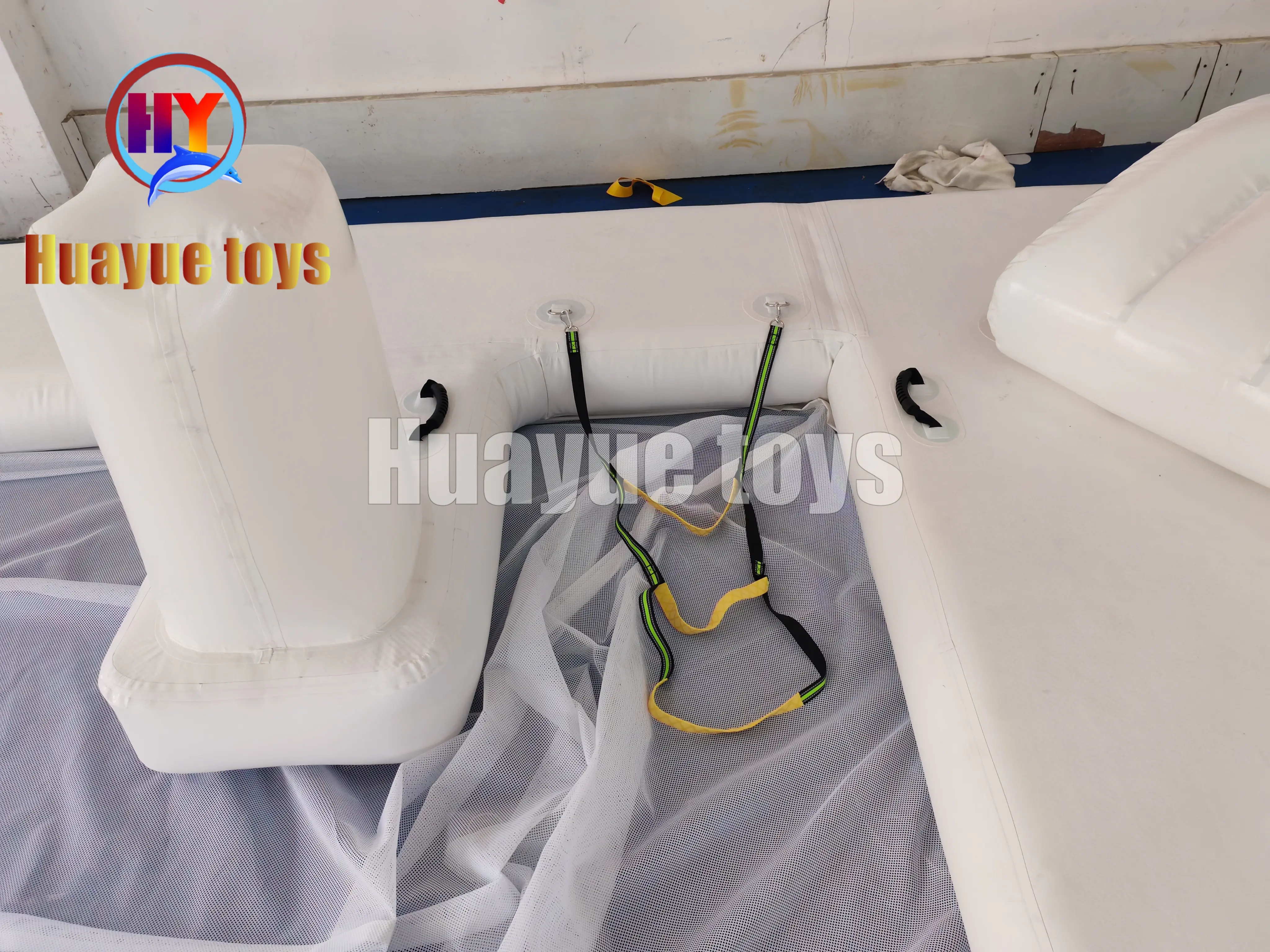High-Quality White Inflatable Floating Pool with Two Seats Manufacturer, Supplier