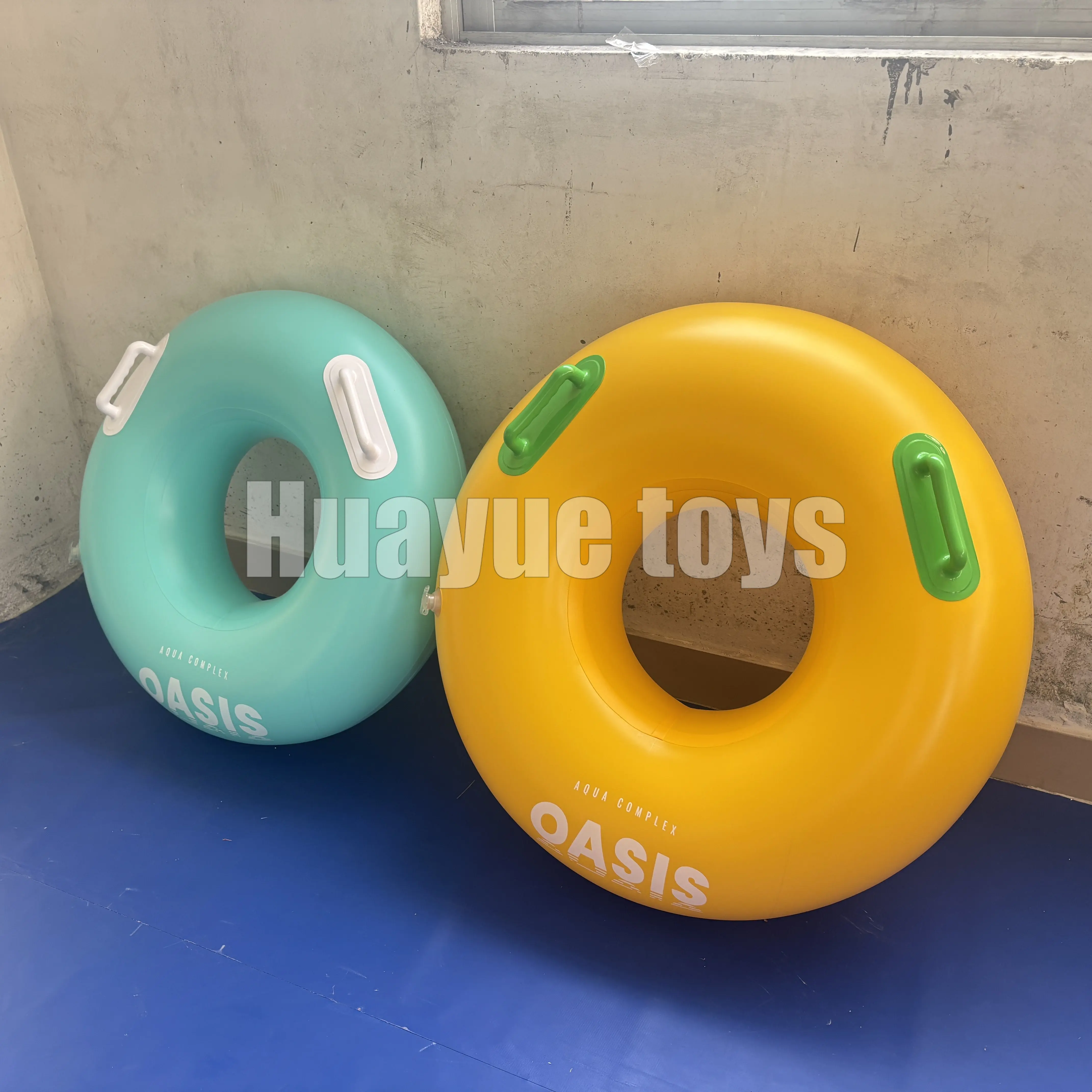 High-Quality Professional Bullet Tube Inflatable Swimming Tube Perfect for 3/4 Person Water Adventures Suppliers, Factories
