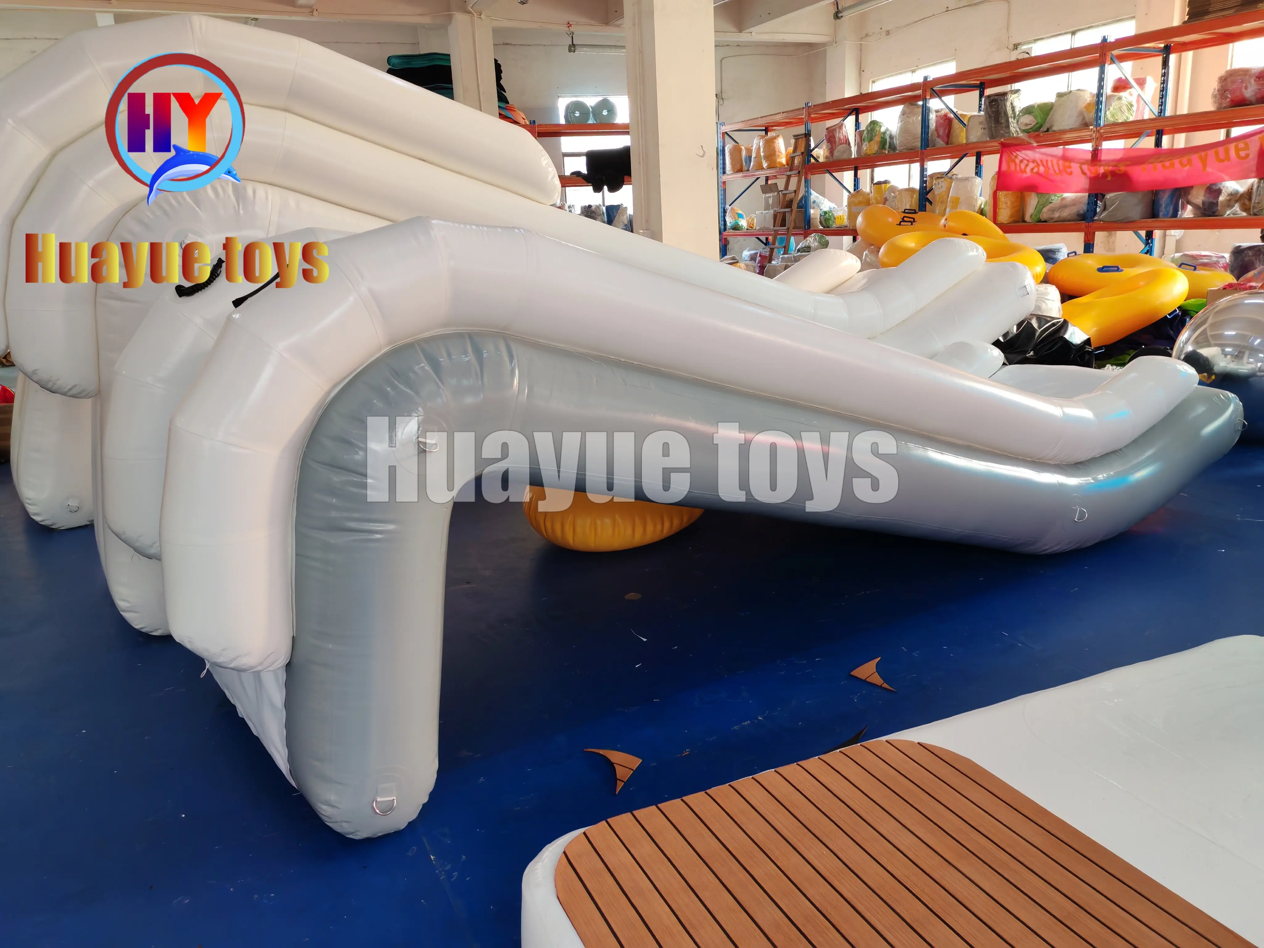 Wholesale China Suppliers Factory: Hook-On Inflatable Yacht Slide for Small and Medium Yachts - Rapid Deployment & Safe Design Manufacturers, Supplier