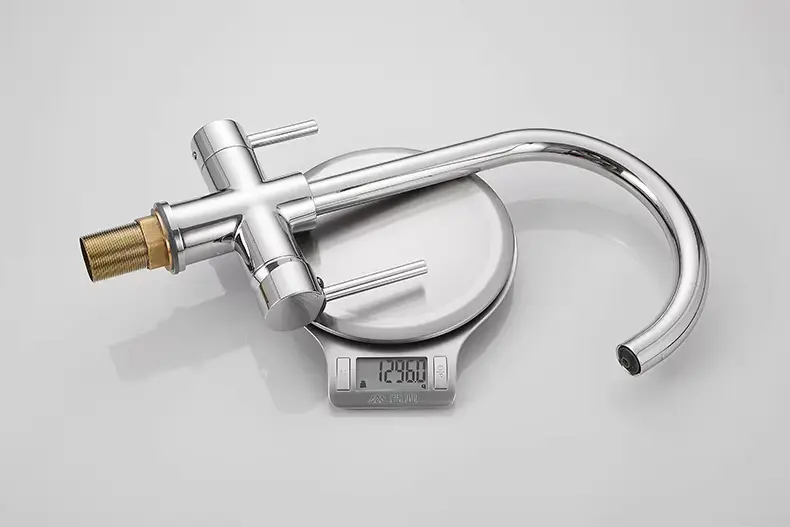Kitchen-Faucet-4