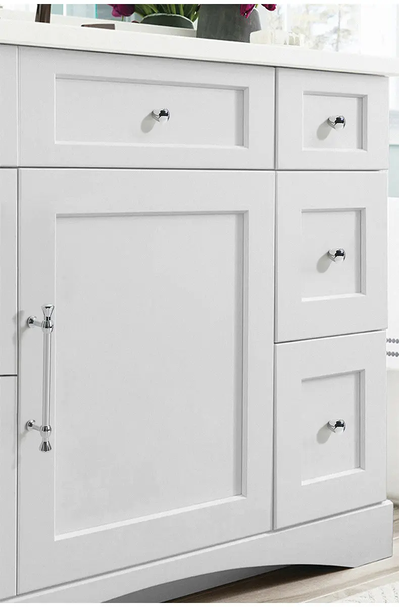 Cabinet Handle Display 5