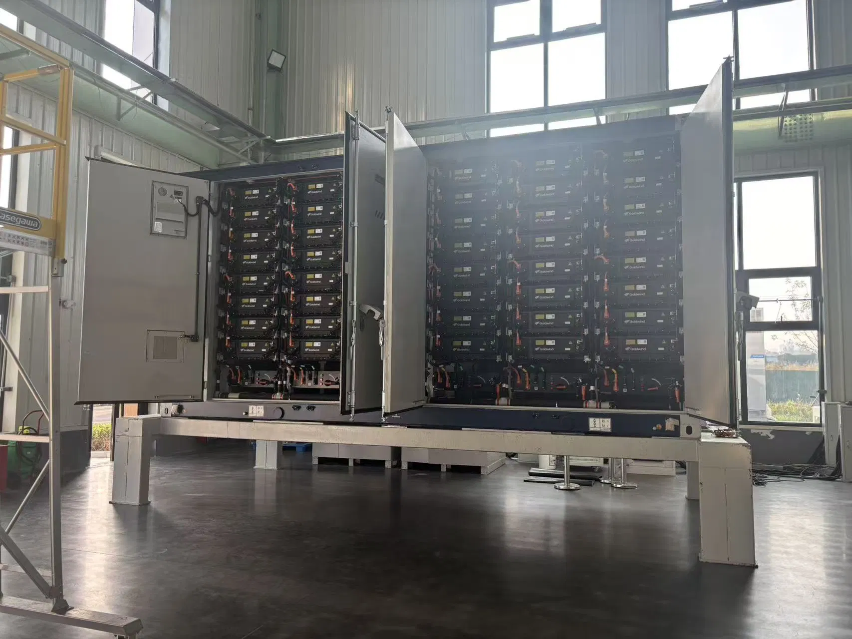 Containerized Battery Energy Storage System with a High Capability 5mwh for Industy and Commerce