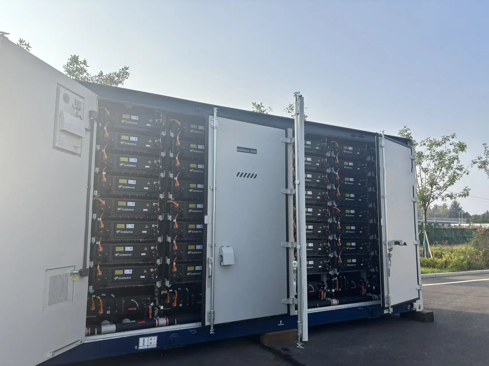 Containerized Battery Energy Storage System with a High Capability 5mwh for Industy and Commerce