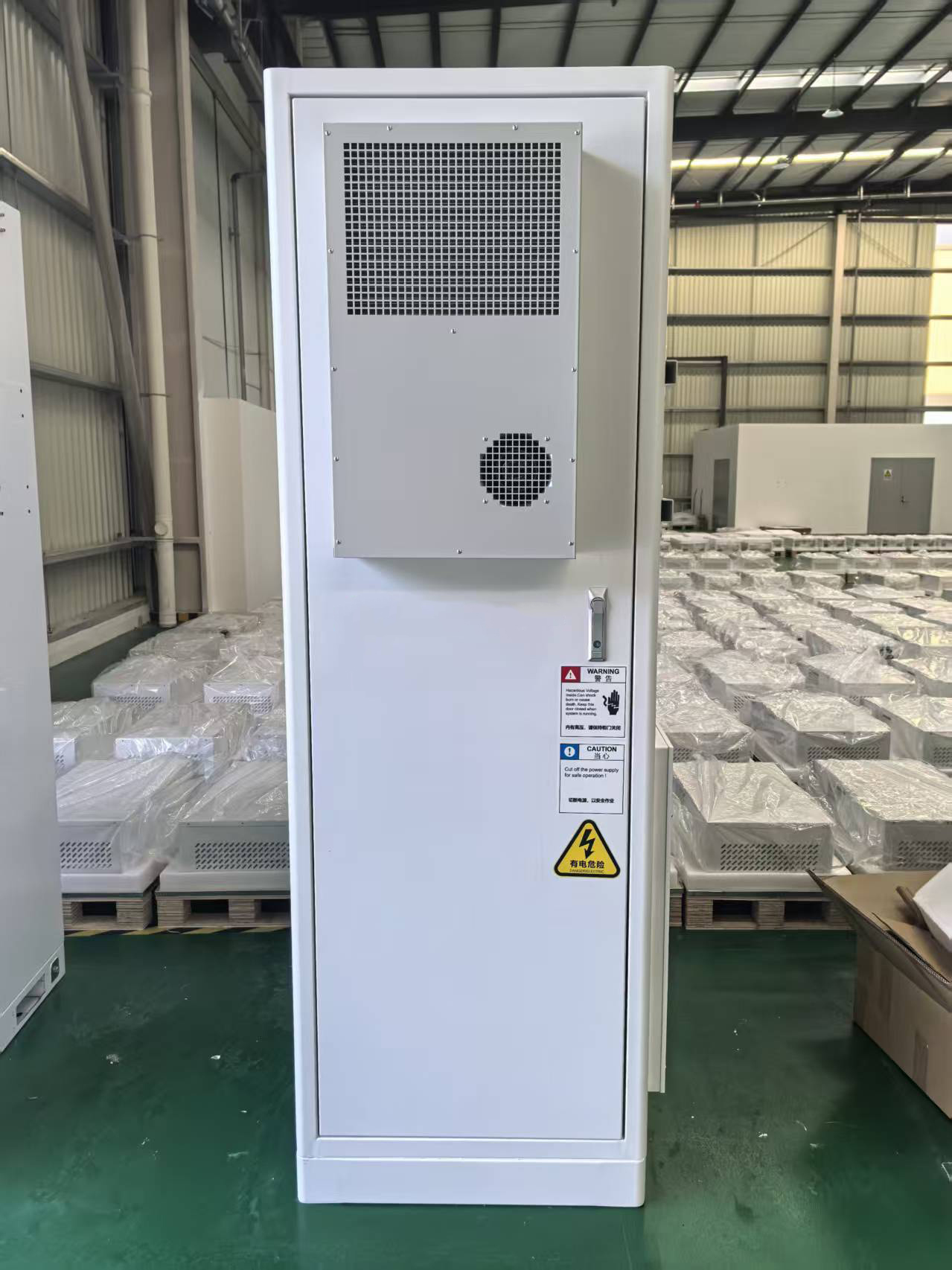 IP54 All-in-One 100kWh Battery Cabinet with Smart BMS/EMS for Outdoor Energy Storage