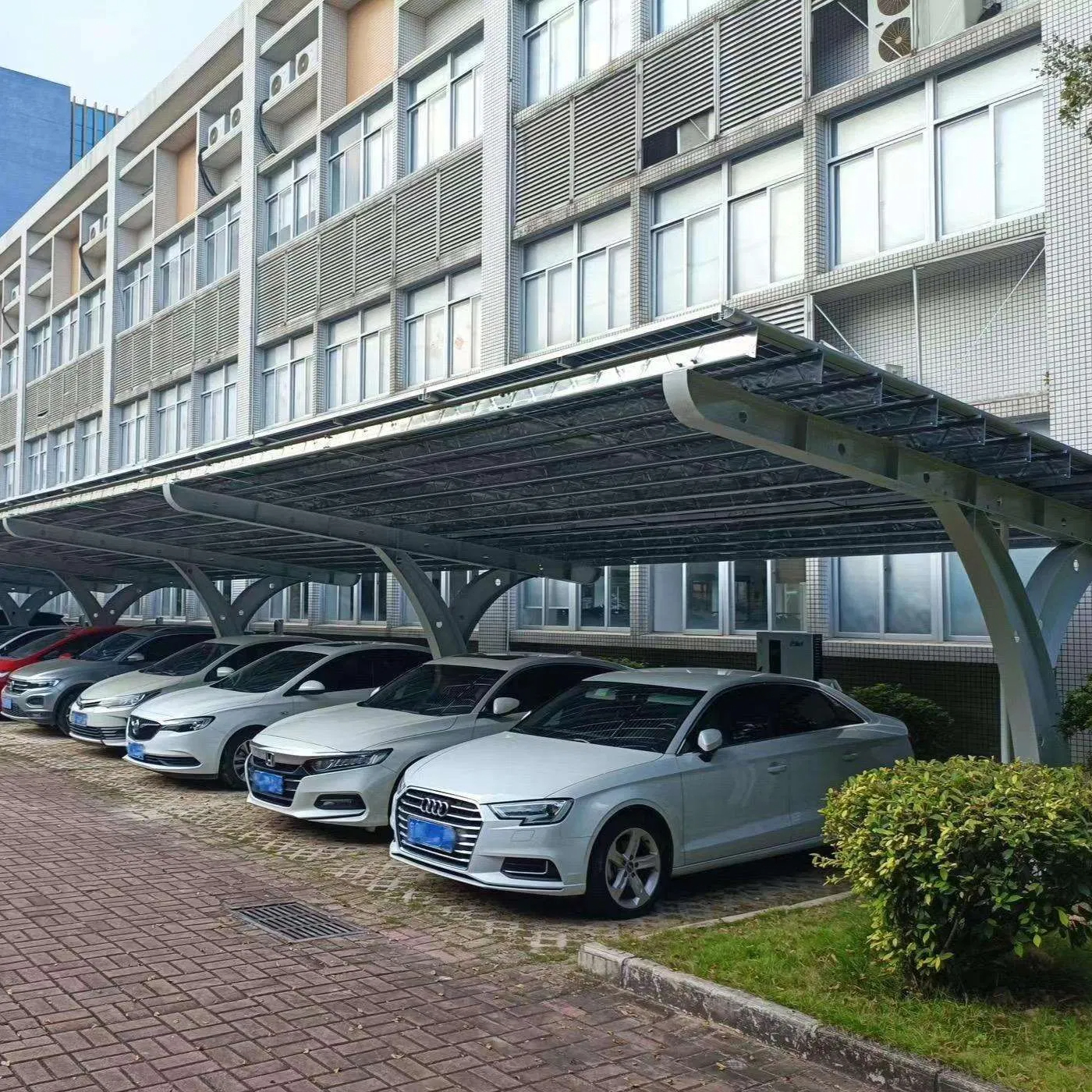 China Supplier Carbon Steel Solar Carport Mounting System Commercial Solar Parking Structure