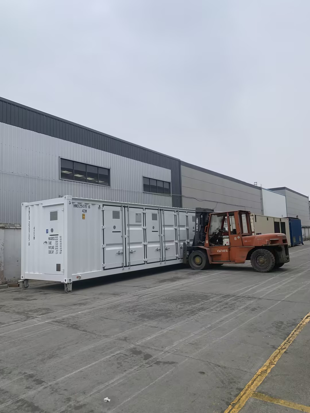 Logistics delivery