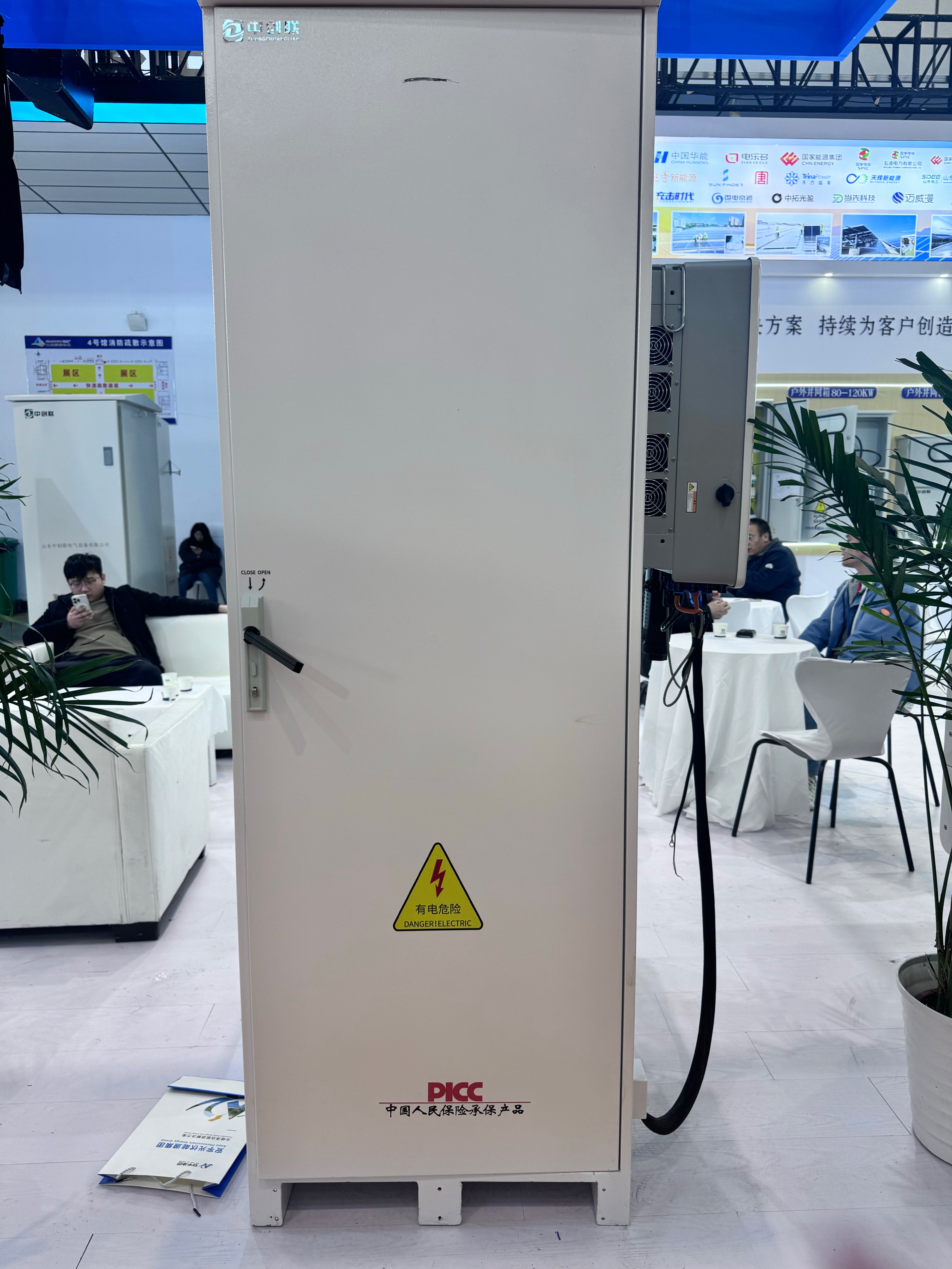 Reliable Battery Energy Storage System 30kwh High Voltage Storage System with PCS Inverter for Grid Scale Applications