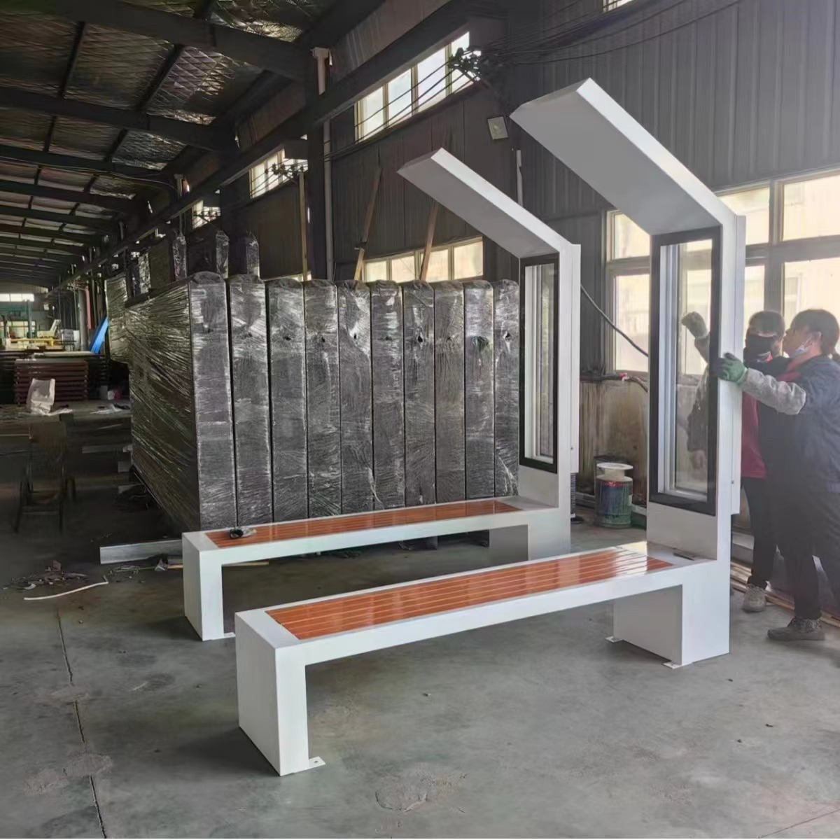 Solar Bench Showcase 3