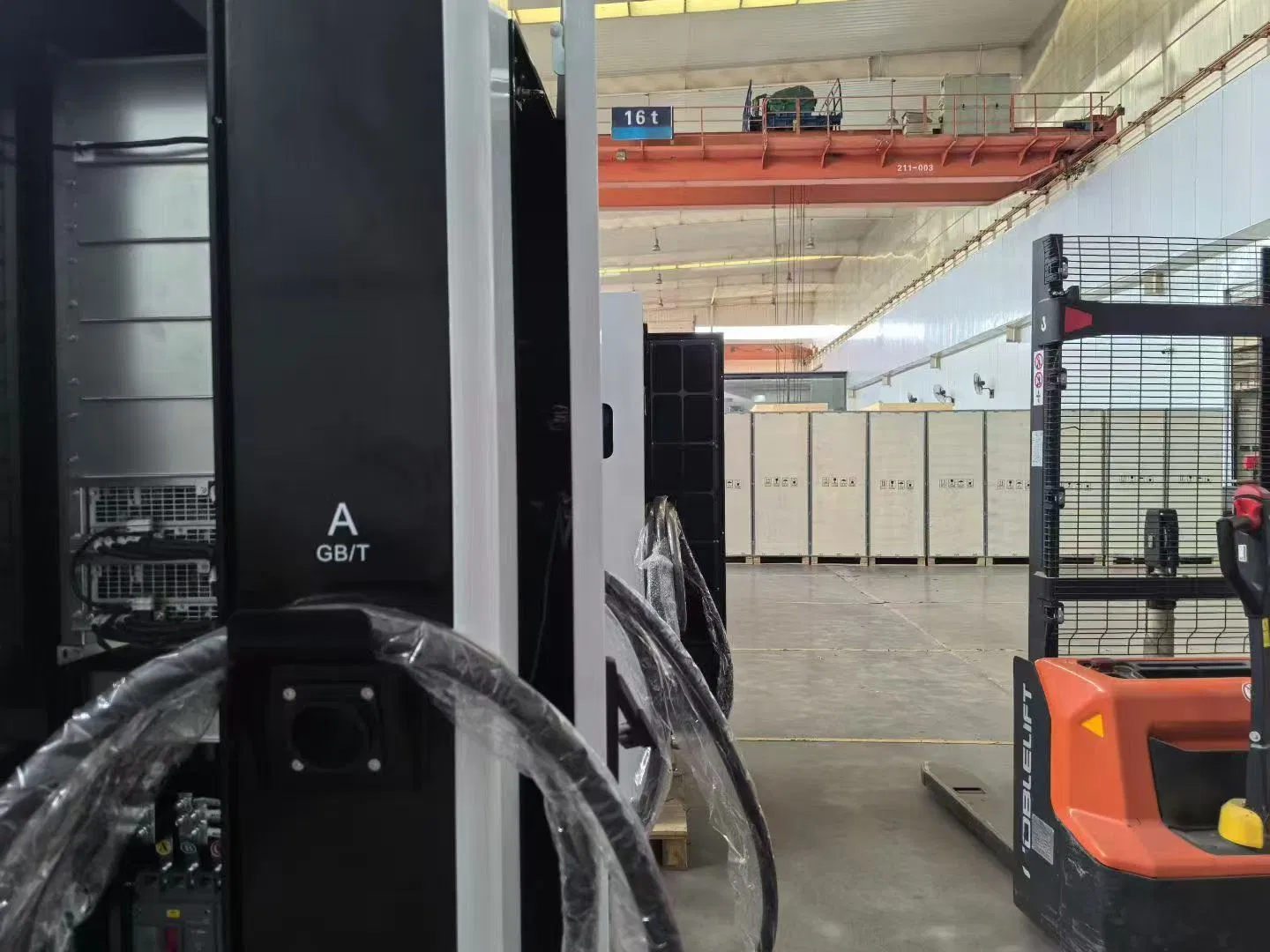 Manufacture Sale Solar Power DC-DC Commercial Public Use 80kw 120kw 160kw 180kw Dual Gun Ocpp 1.6j GB/T CCS Chademo DC Electric Bus Taxi DC EV Charging Station