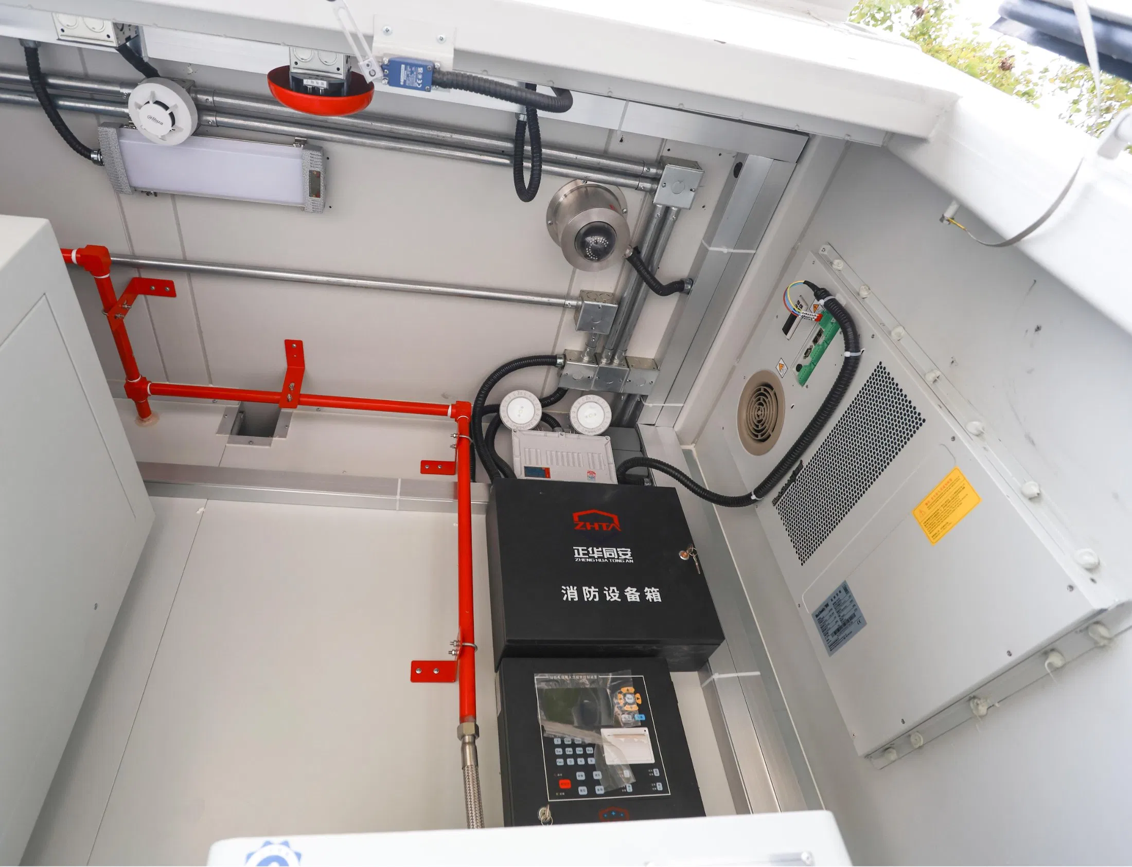 Yangde 3.727mwh Containerized Battery Energy Storage System with CE
