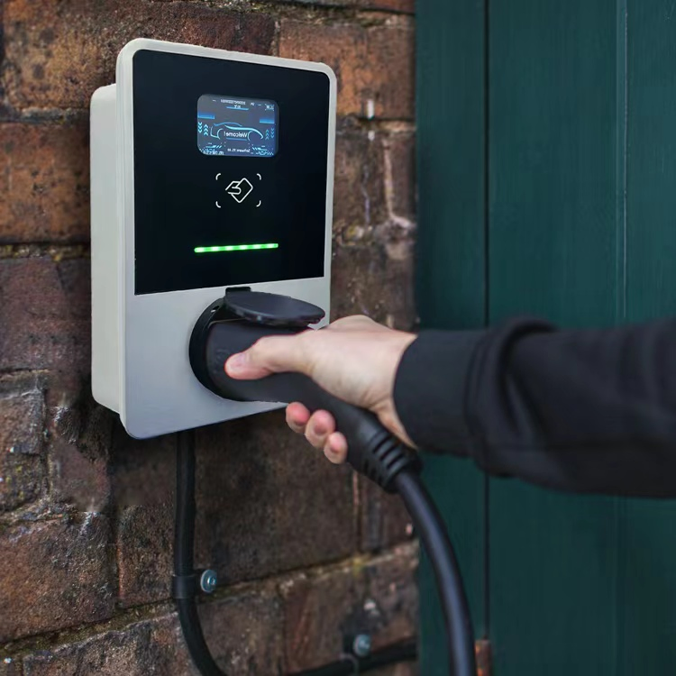 7kw 11kw 22kw Wallbox Ocpp EV Charger Solar Car Charging Station with Good Service