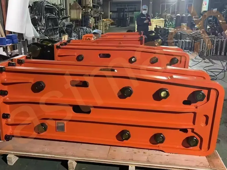 Buy Best Hydraulic Rock Breaker(Top Type) for excavator for sale Companies, Company