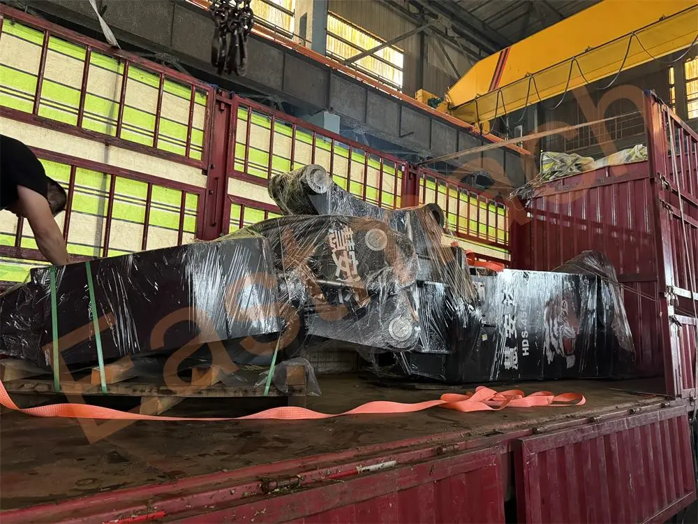 Eagle hydraulic shear application