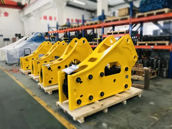 China Side Type Hydraulic Rock Breaker for excavator for sale Supplier, Companies