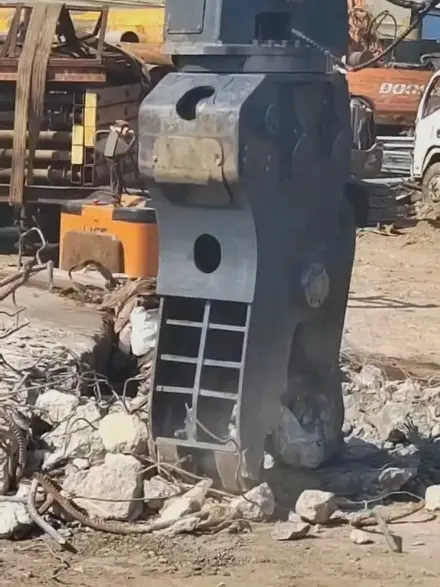 excavators (3)