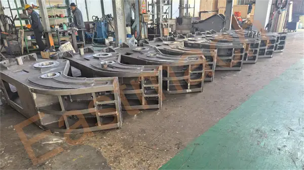 Rotating Crusher View 2