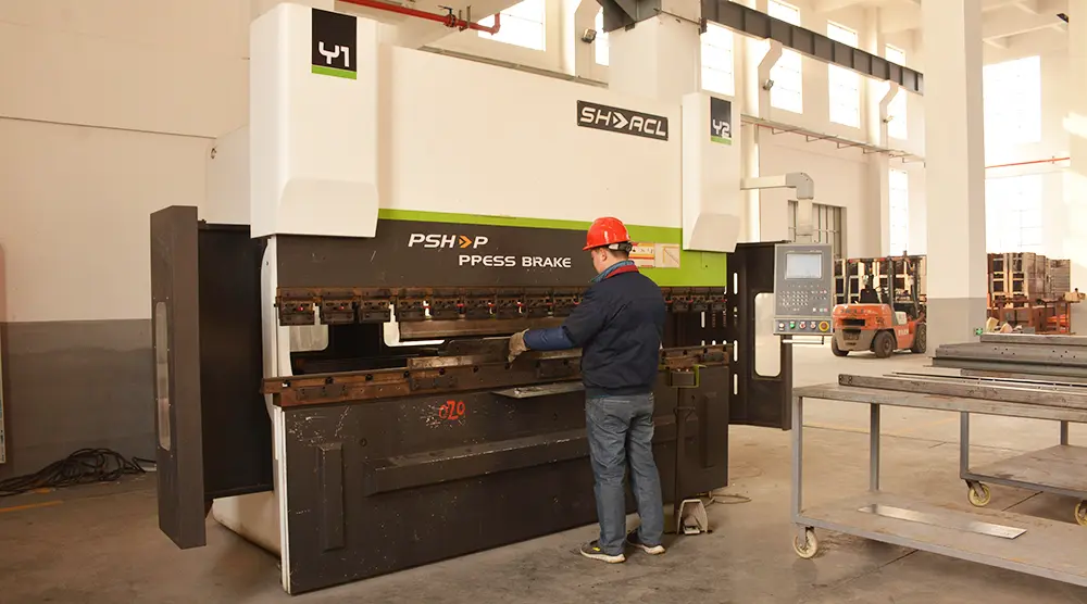 Workshop Machine Assembly Area 9
