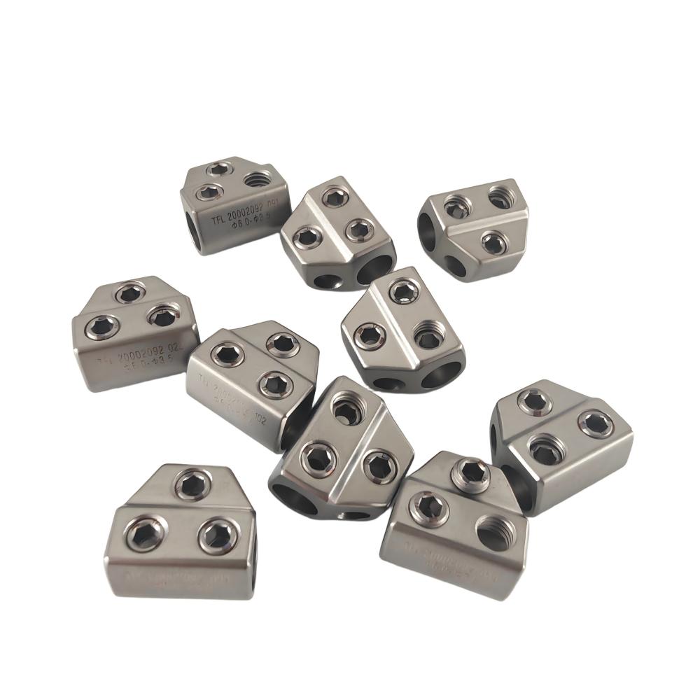 Spinal Parallel Domino Connector for Orthopedic Spine Surgery