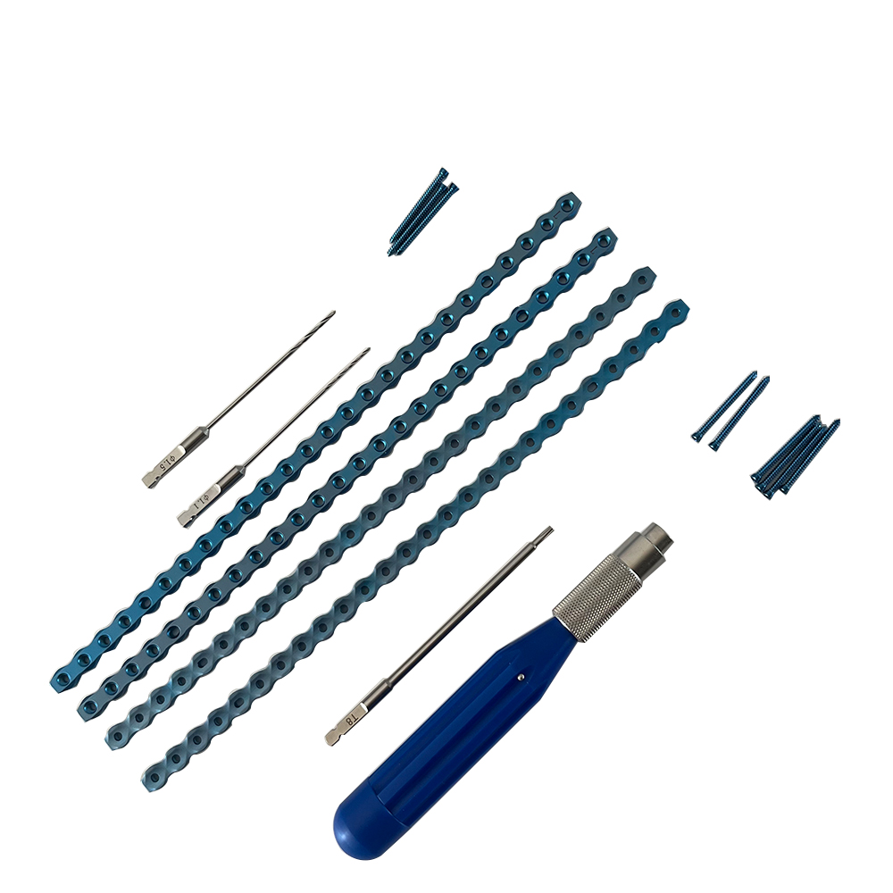 Veterinary Plate Instrument Set with Properties for Dog Syringes