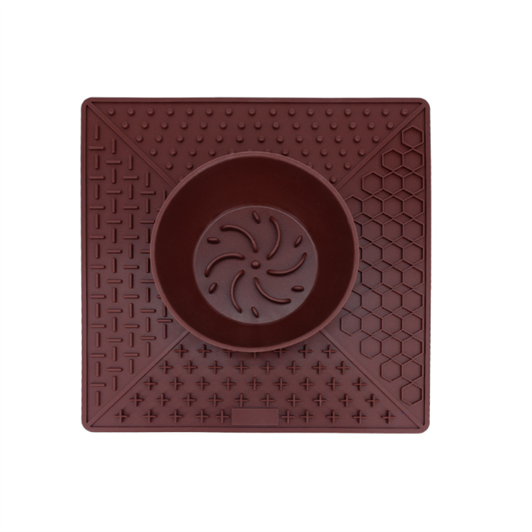 Eco-Friendly Pet Feeding Lick Mat Silicone Pet Slow Feeder Dog Bowl with Mat for Dog Pet Anxiety Relief