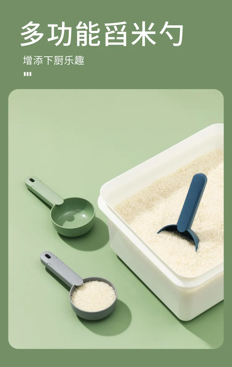 Multi-Color Pet Food Spoon Usage 2