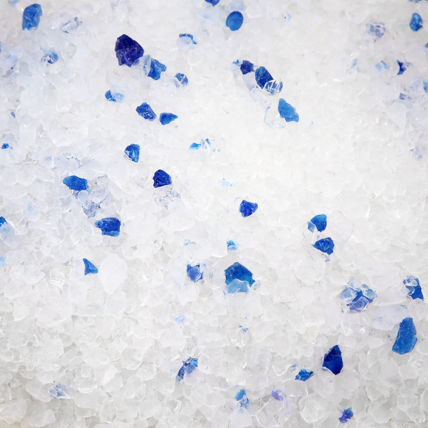 China Pet Supplies Cleaning Pet Crystal Silica Gel Cat Litter No Clumping and Strong Odor Control Low Dust Toilet Cleaning