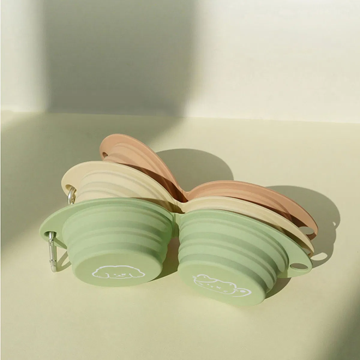 Customized Portable Foldable Dog Bowl Collapsible Pet Travel Feeding Bowl Double Foldable Food Grade Silicone FDA Approved