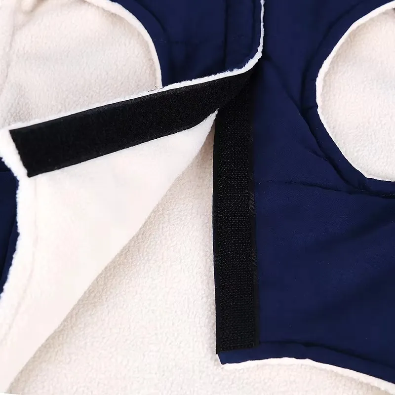 Pet Raincoat Display 3