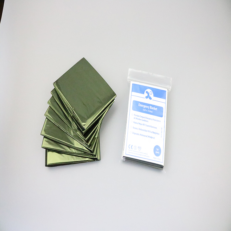 Hiking Camping Emergency Blanket, Aluminum Foil First Aid Thermal Gear