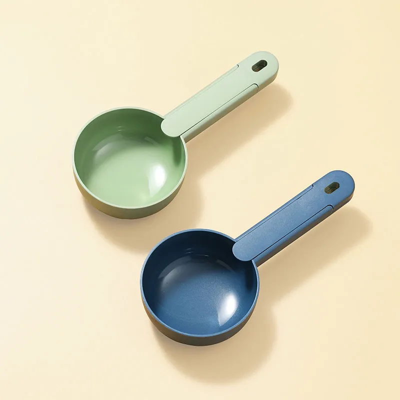 Multi-Color Pet Food Spoon Detail 3