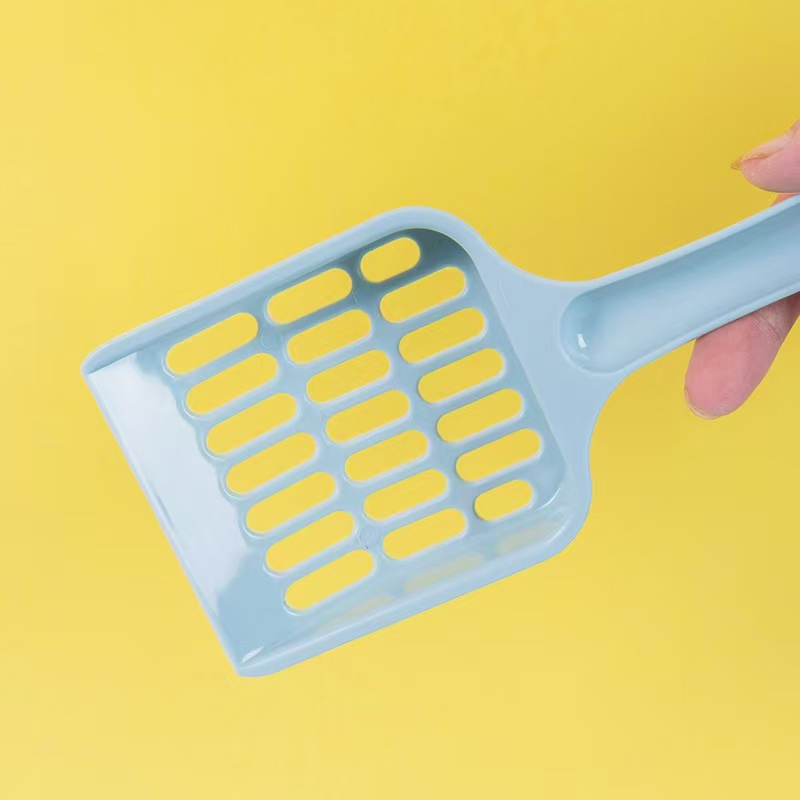 Eco-Friendly Lightweight Pet Cleaning Tool for Easy Grooming