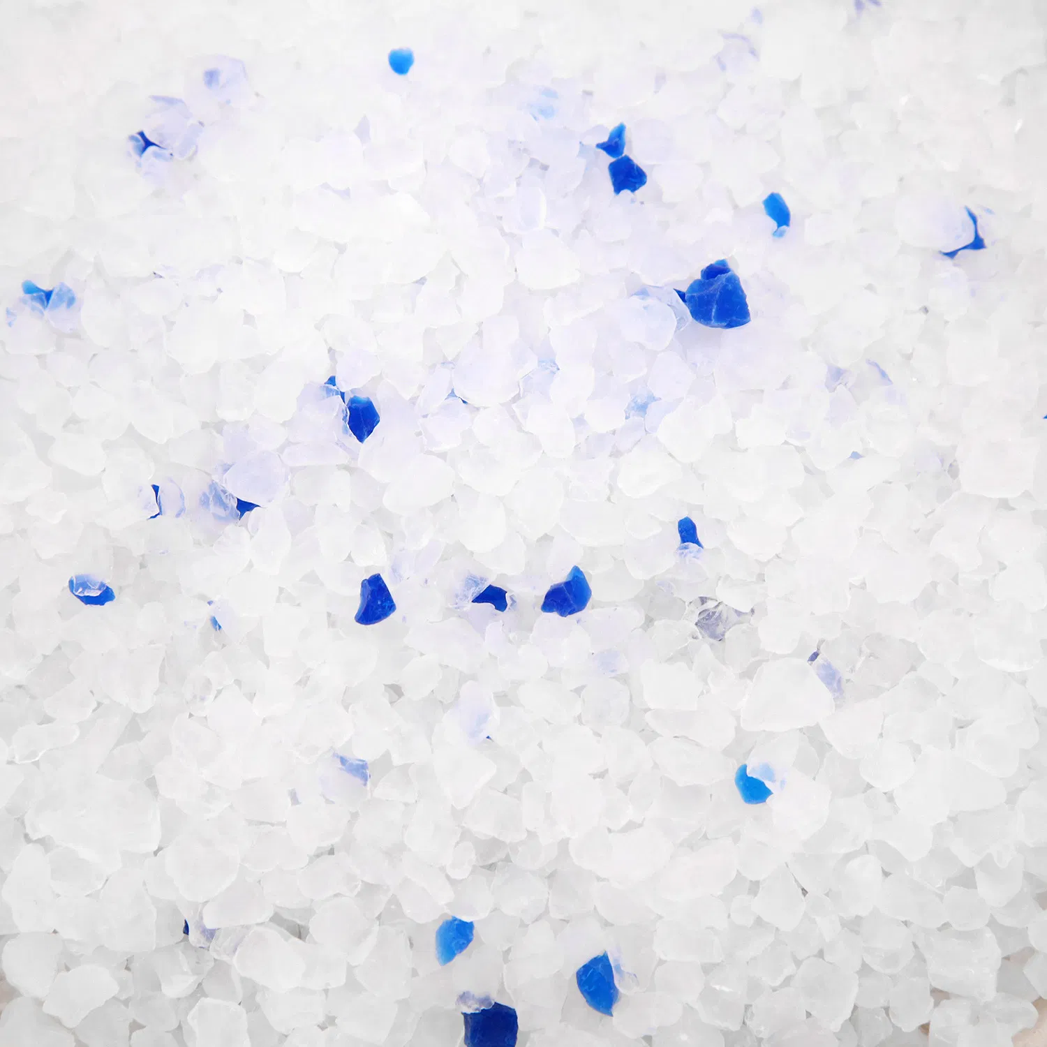 China Pet Supplies Cleaning Pet Crystal Silica Gel Cat Litter No Clumping and Strong Odor Control Low Dust Toilet Cleaning