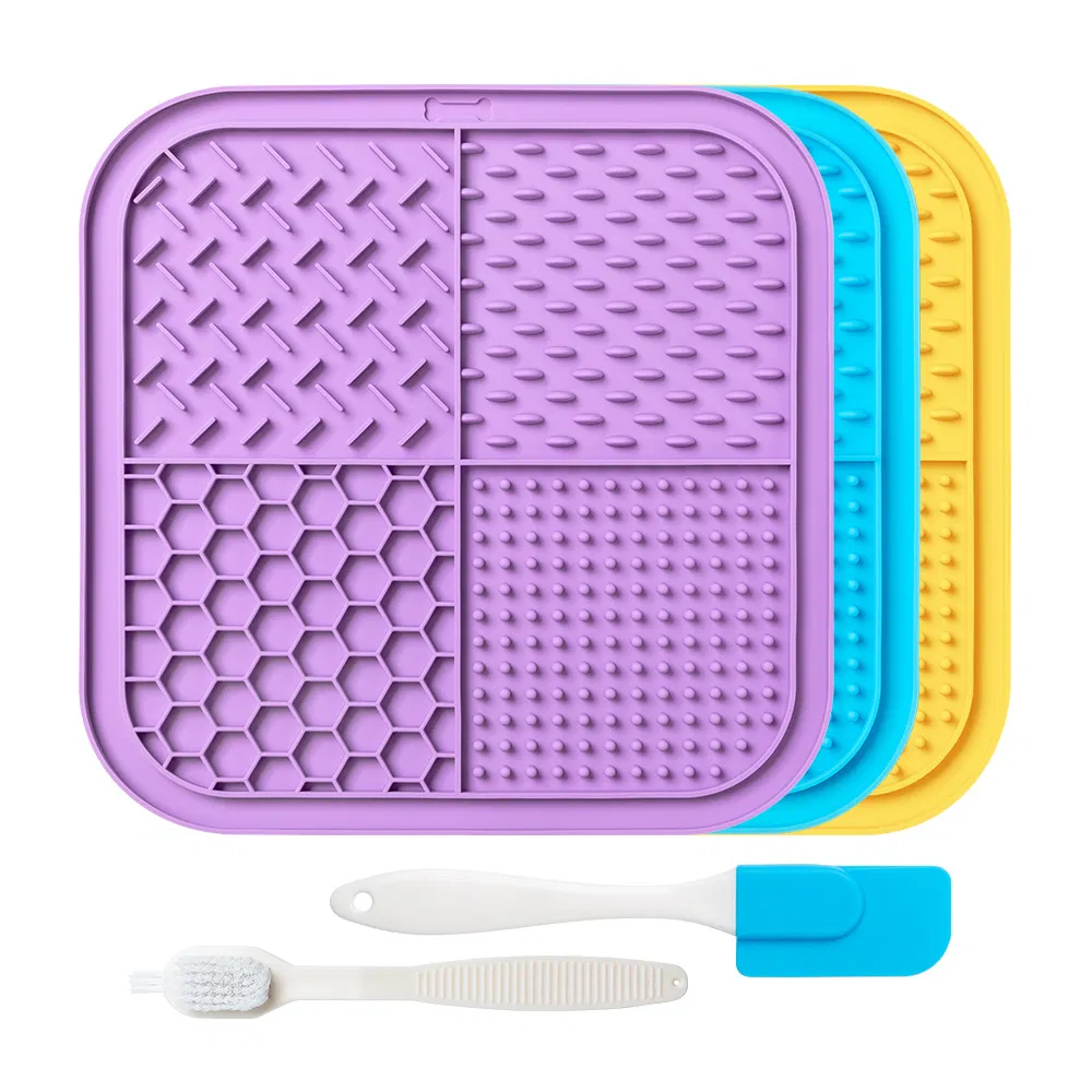 Cat and Dog Silicone Licking Plate Pet Non Slip Slow Food Pad Large Suction Cup Fixed Tableware Reusable Pet Supplies