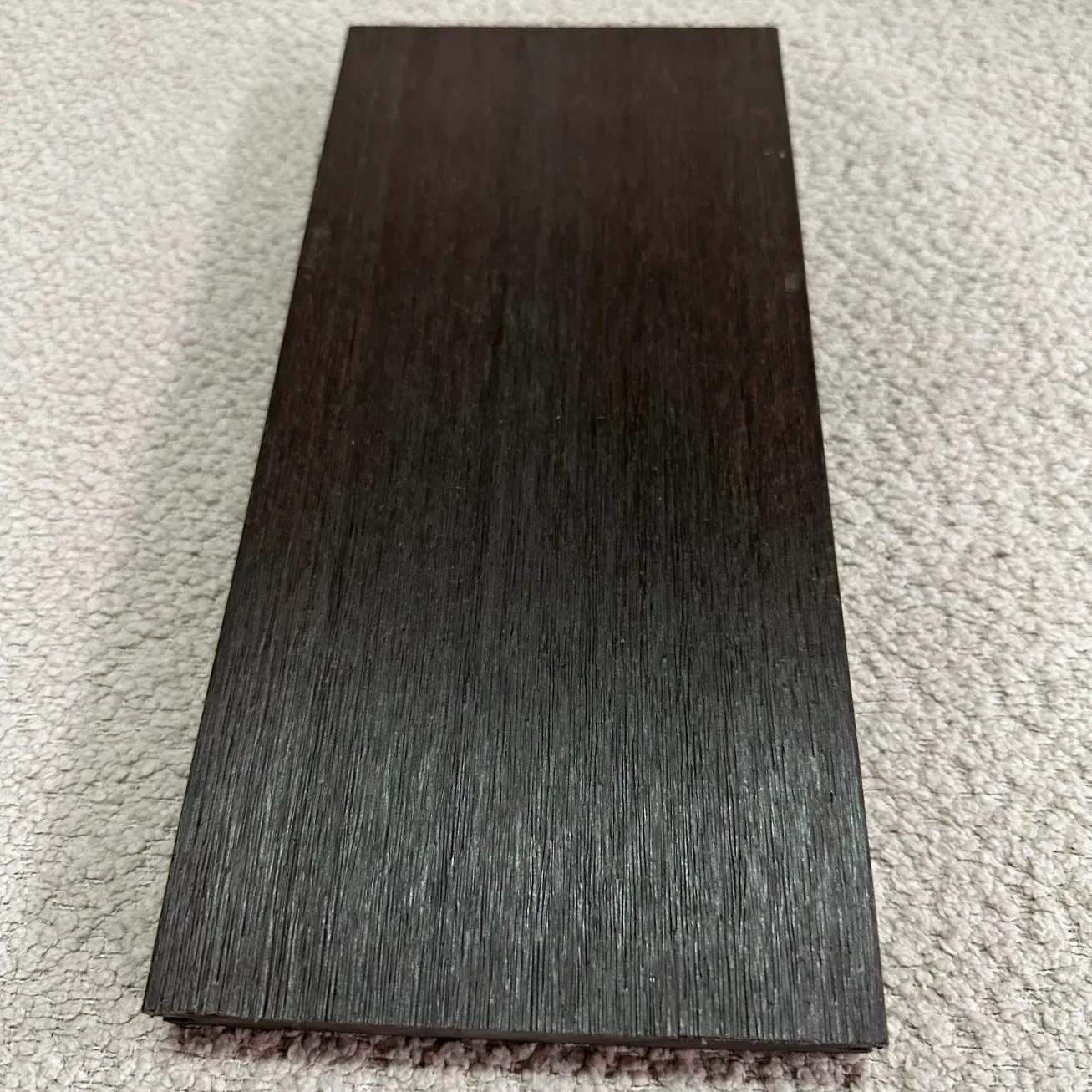 Thermomatrix WPC Solid Grid 143X22mm Phase-Change Material Climate-Adaptive Core