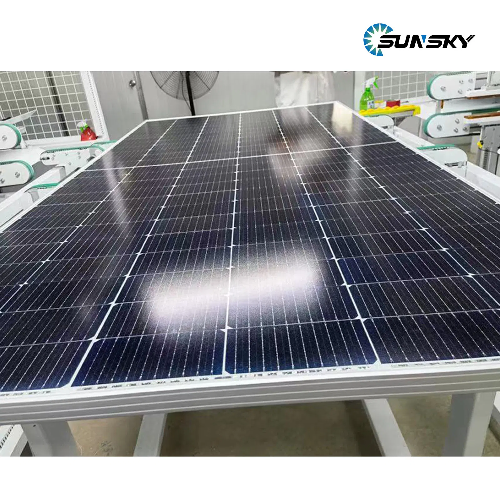 High-Efficiency Hybrid Solar Power System for Home Use