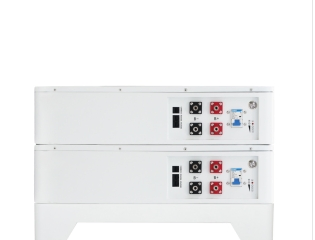 Efficient off-Grid Home Energy Storage Solution for Sustainable Living