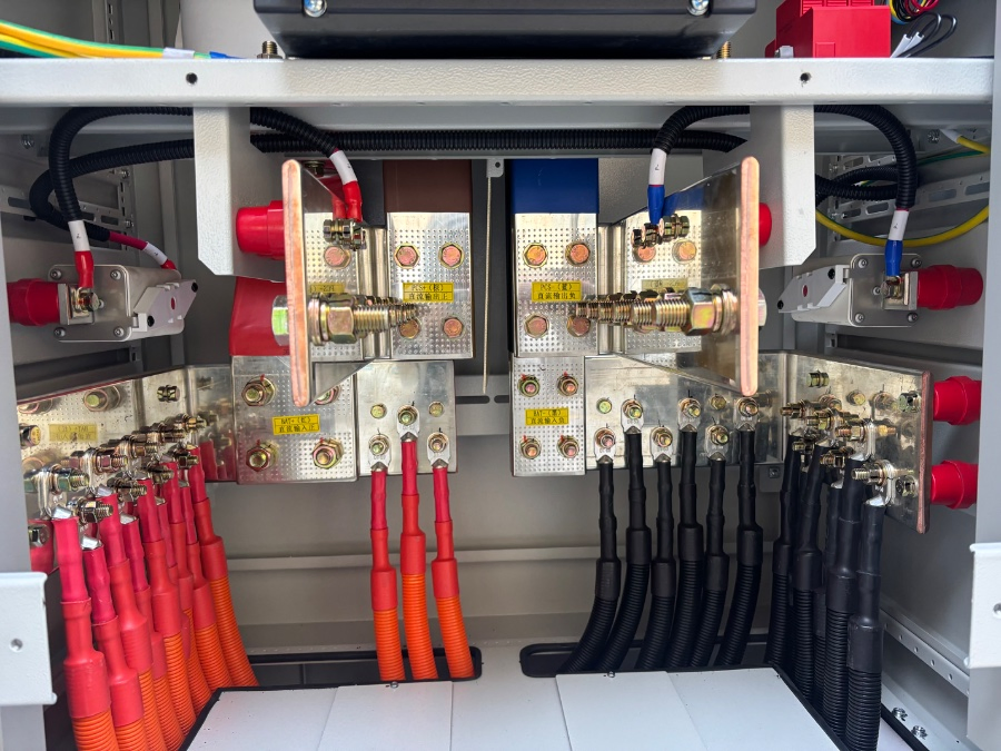 Sustainable Microgrid Energy Storage Solutions for Modern Needs