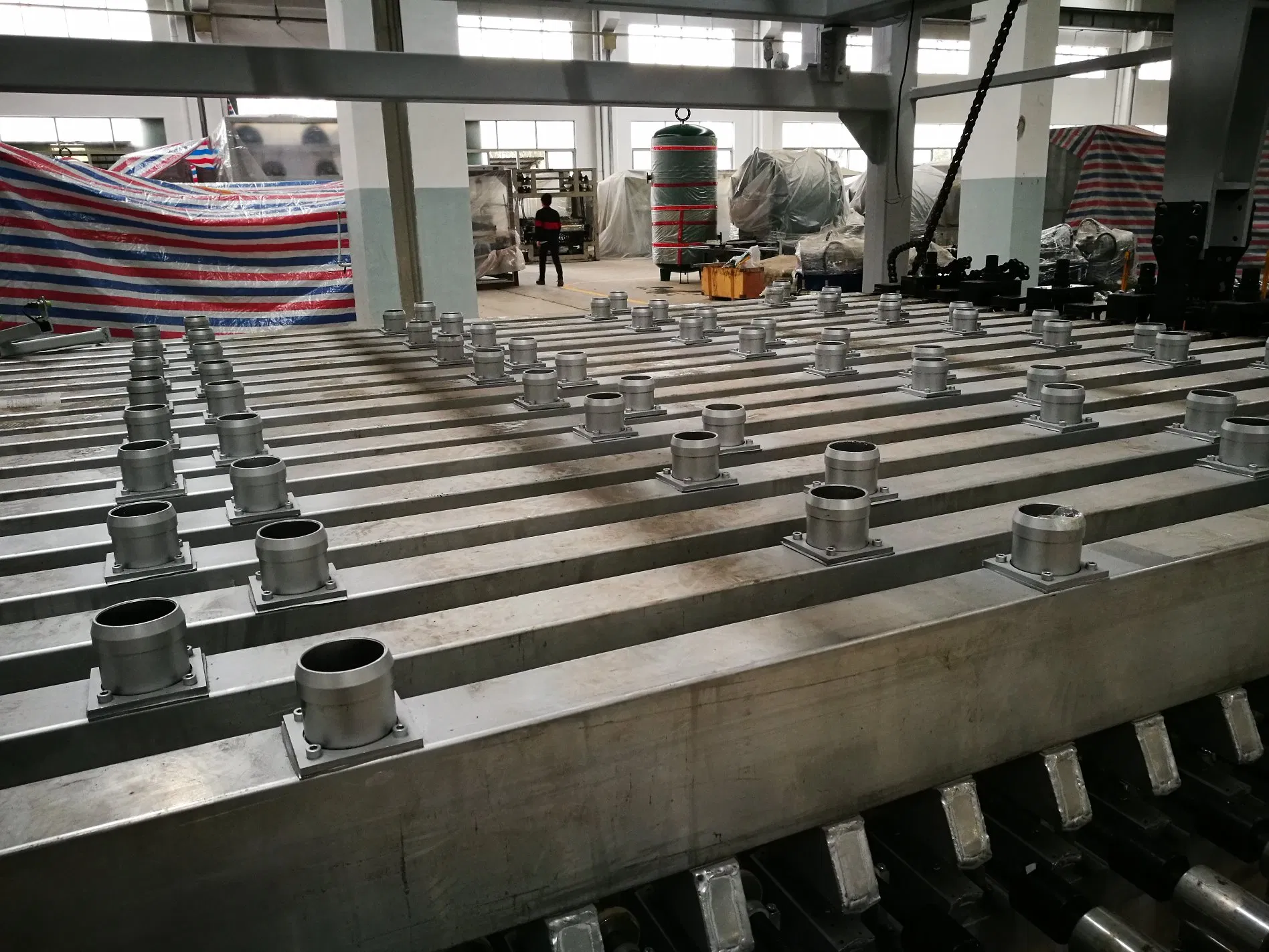 Southtech Energy Saving Zero Wind Mark Flat and Cross Bending Tempering Glass Processing Equipment with New Generation Vortech Convection Price (NTPWG-V Series)