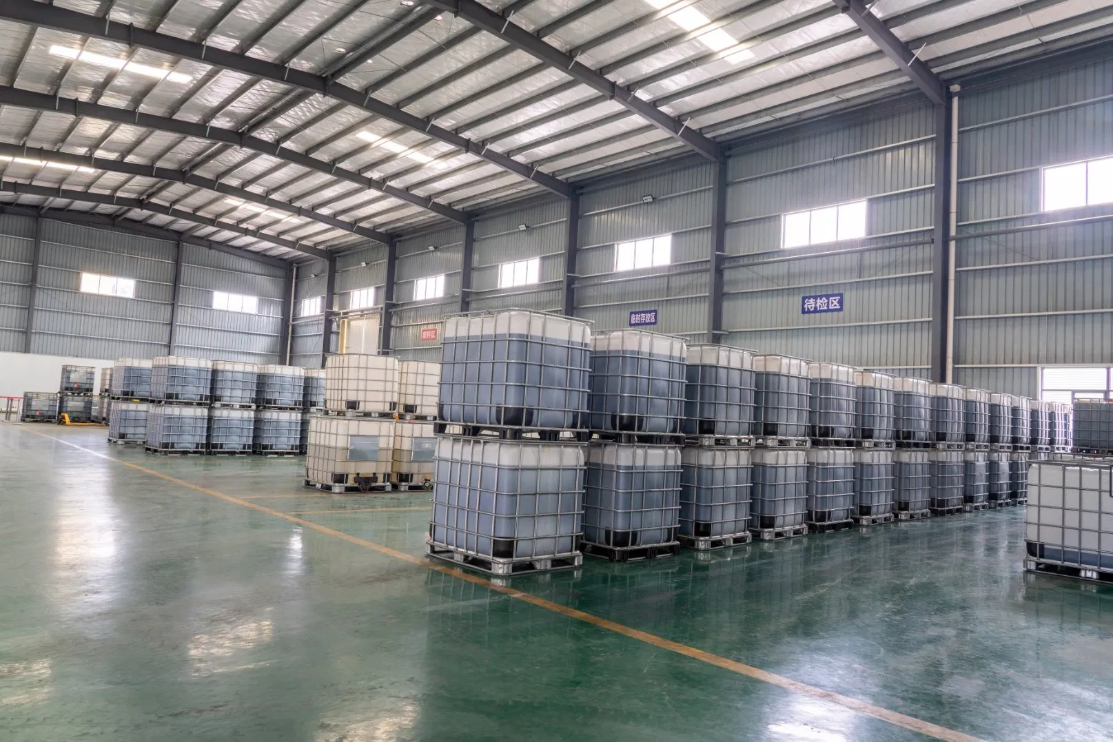 High-Performance Vanadium Flow Battery for Renewable Energy Storage