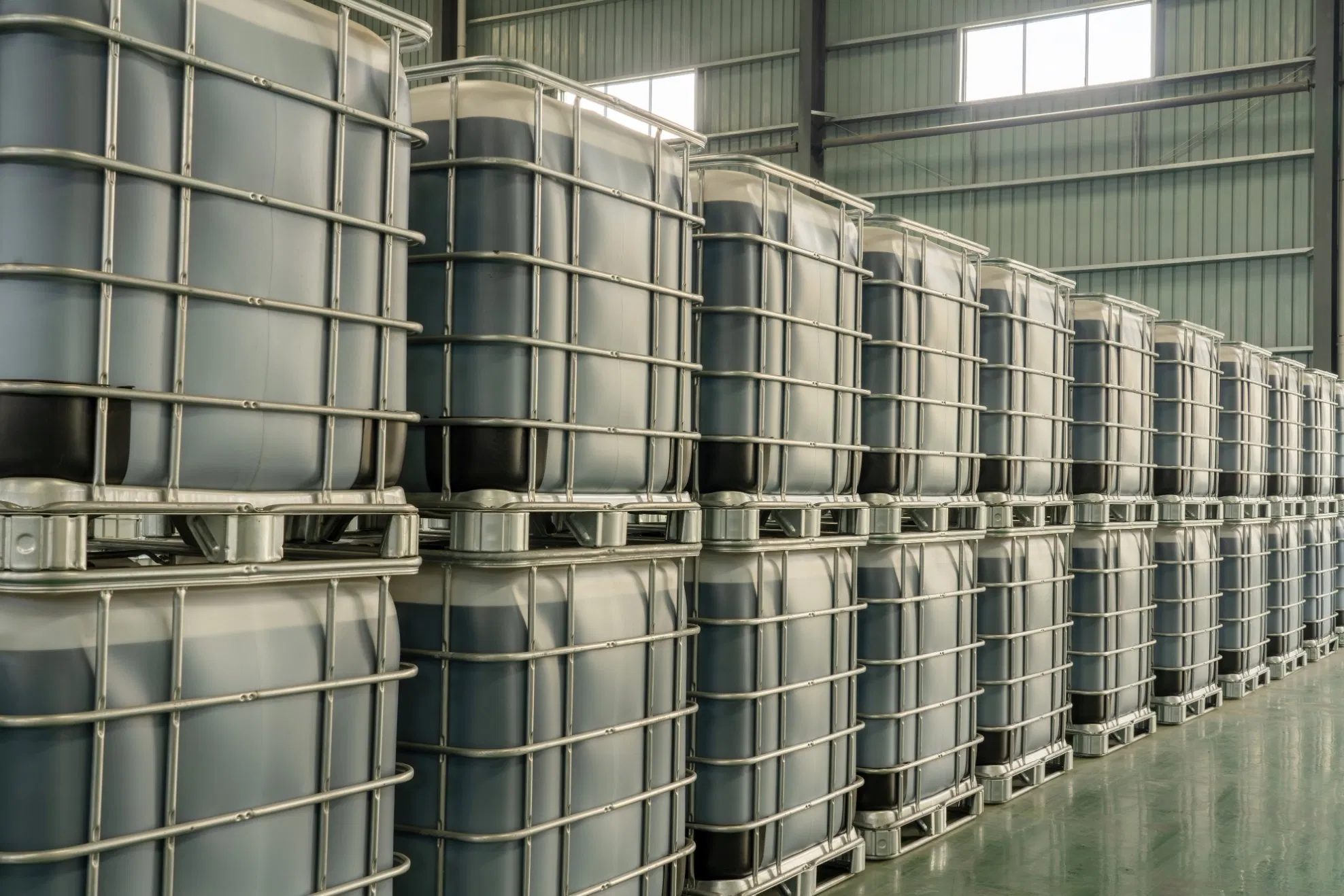 Advanced Vanadium Redox Battery for Sustainable Energy Storage