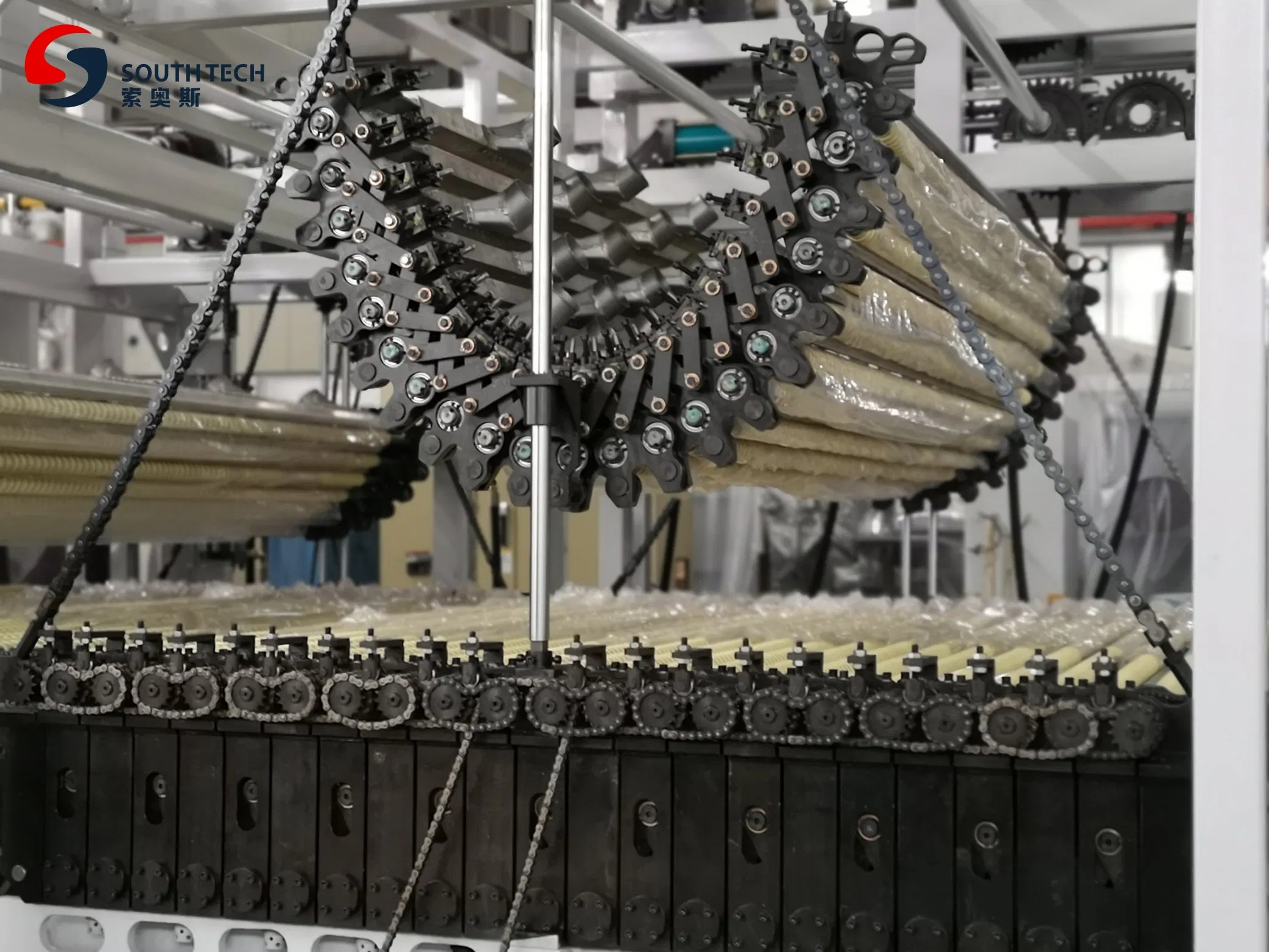 Southtech Energy Saving Zero Wind Mark Flat and Cross Bending Toughened Glass Processing Equipment with New Generation Vortech Convection Price (NTPWG-V Series)